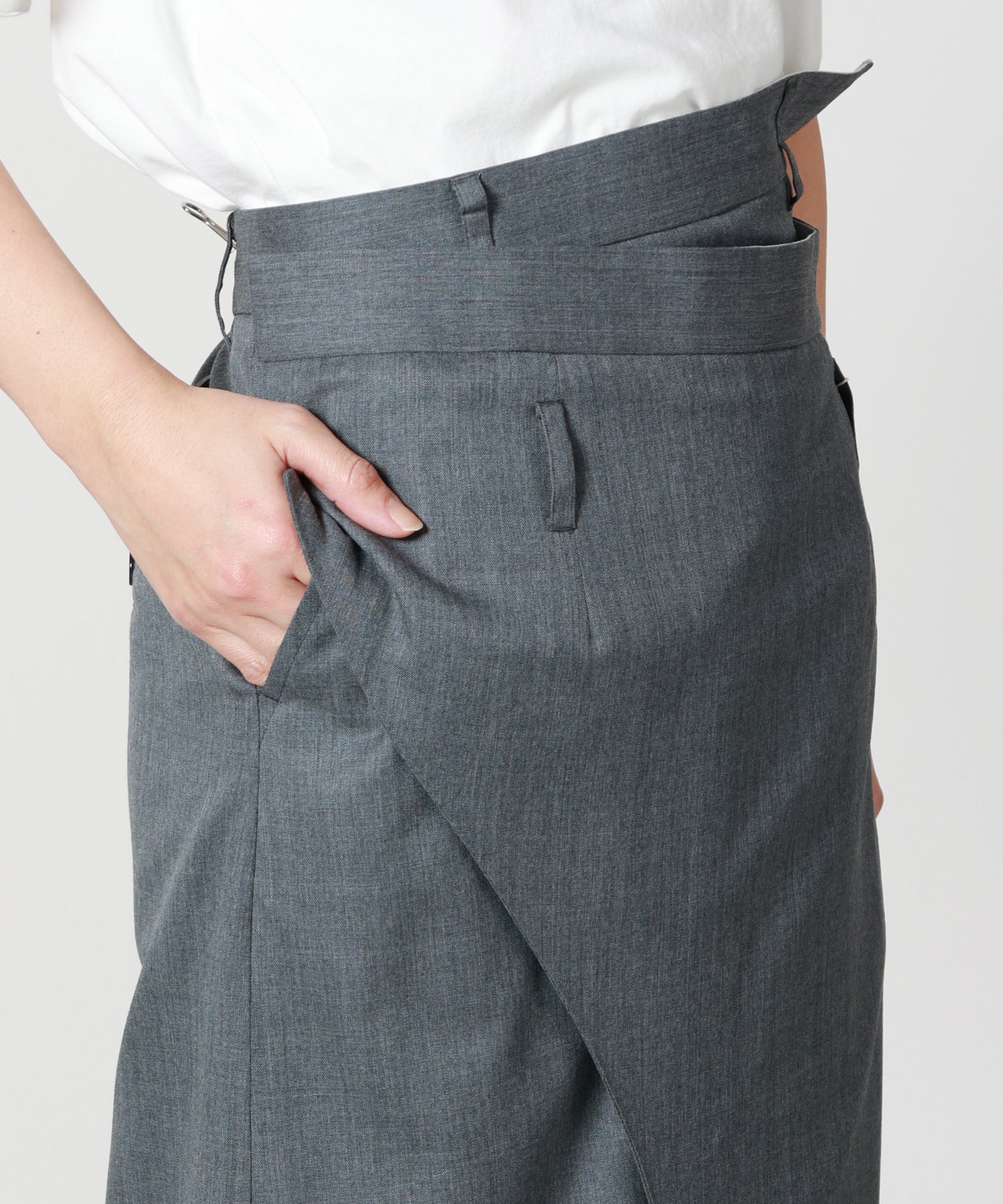 新品タグ付き INSCRIRE レザー スカート ラップスカート アンスクリア INSCRIRE(アンスクリア)】 WOOL WRAP SKIRT｜PARIGOT ONLINE（パリゴ