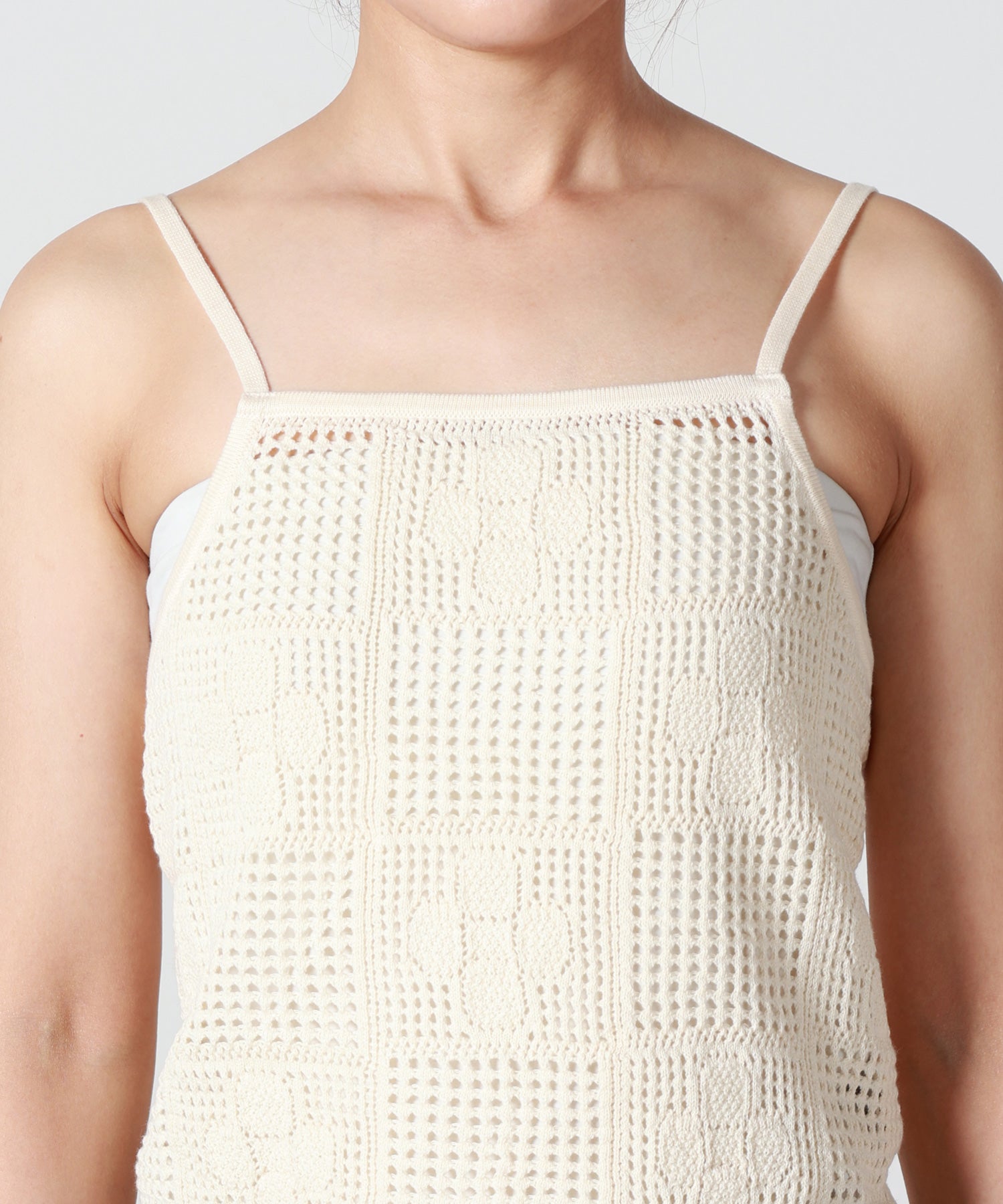 PHEENY(フィーニー)】 Cotton Lace Stitch Camisole｜PARIGOT ONLINE