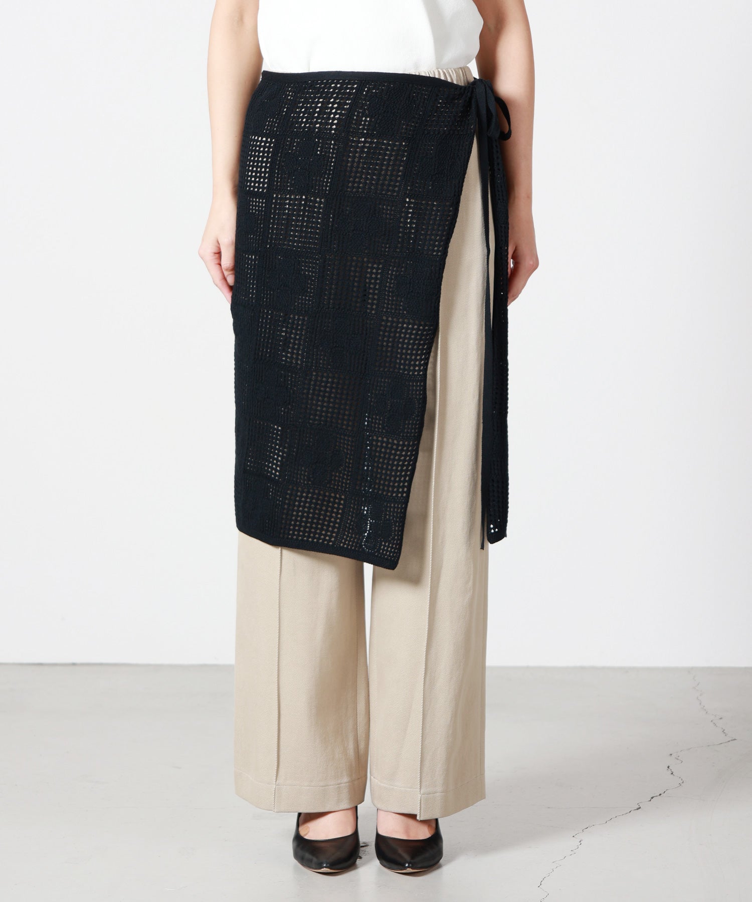 スカート pheeny Cotton Lace Stitch Apron PHEENY(フィーニー)】 Cotton Lace Stitch Apron｜PARIGOT ONLINE