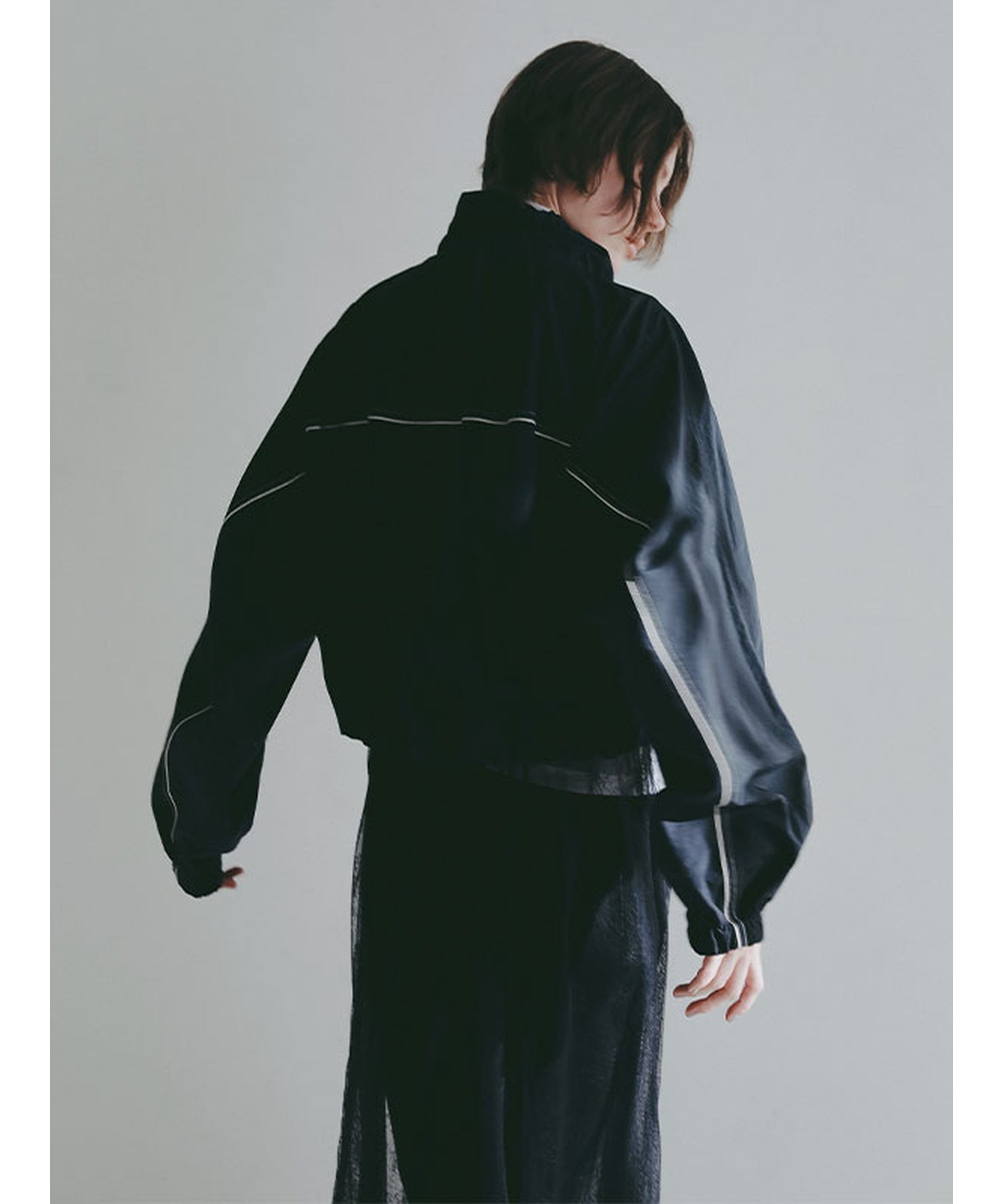ETRE TOKYO エトレ トウキョウ バルーンヘムコンビブルゾン ETRE TOKYO - バルーンヘムコンビブルゾン (NAVY) ナイロン / 裏地有り