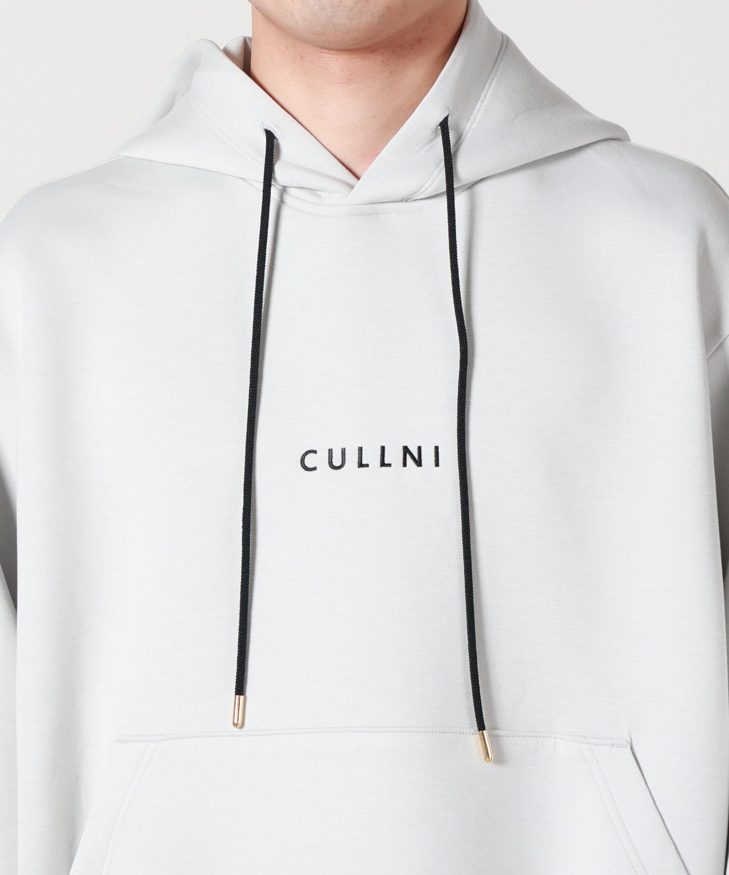 CULLNI(クルニ)】 CULLNI Logo Embroidery Hoodie｜PARIGOT ONLINE