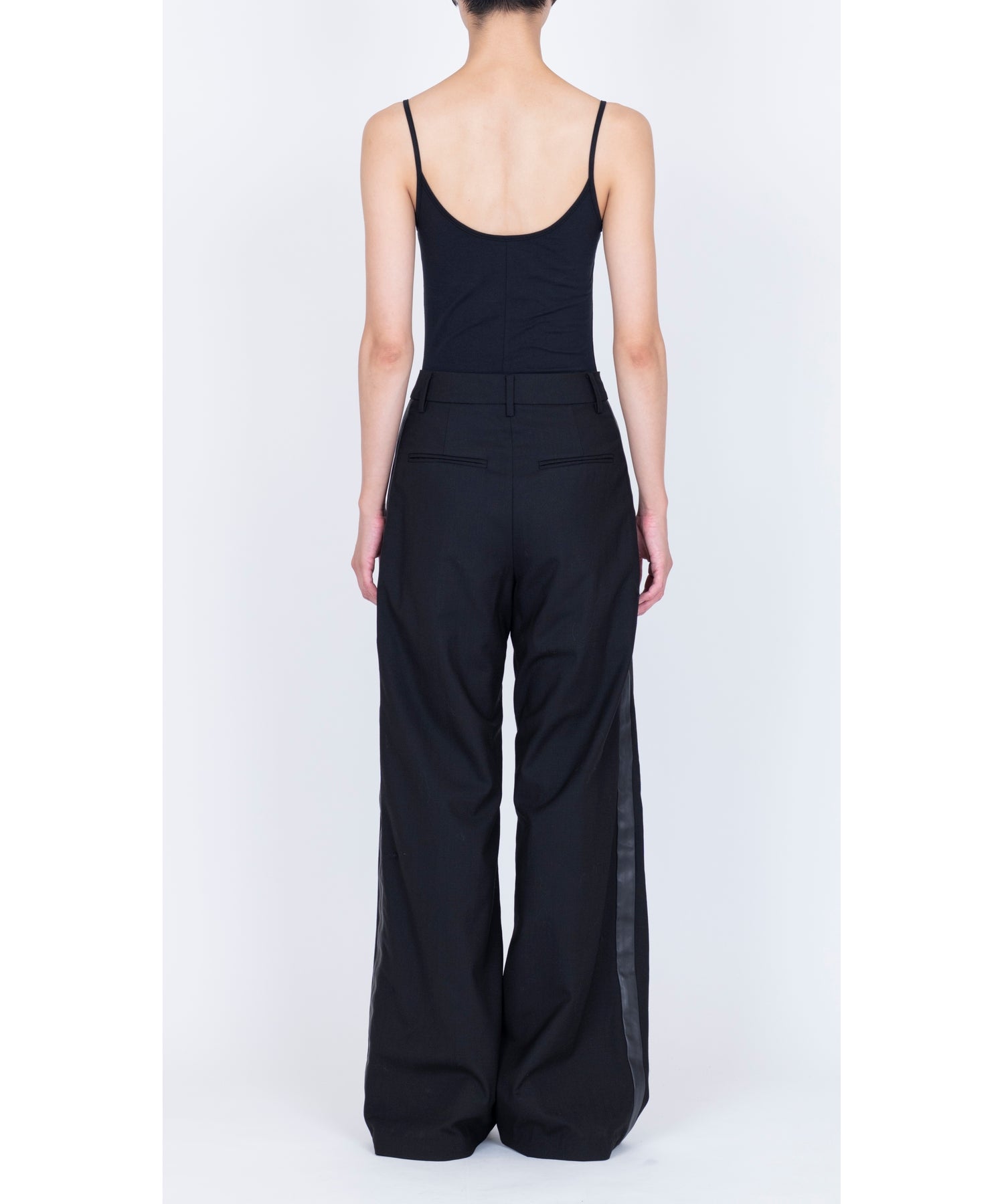 VIVIANO(ヴィヴィアーノ)】 Wool Smoking Trousers｜PARIGOT ONLINE