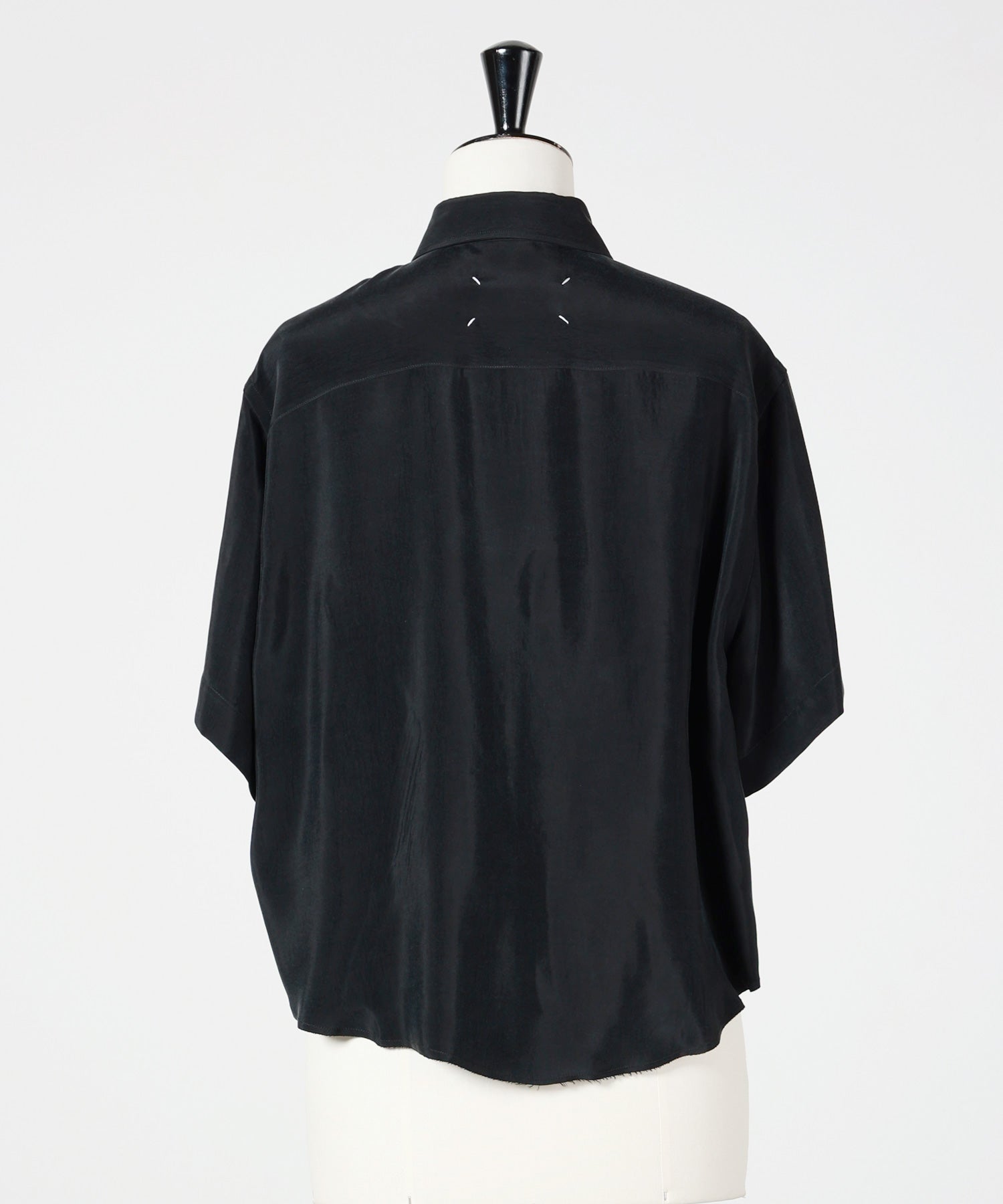 Maison Margiela(メゾンマルジェラ)】 SHORT-SLEEVED SHIRT｜PARIGOT