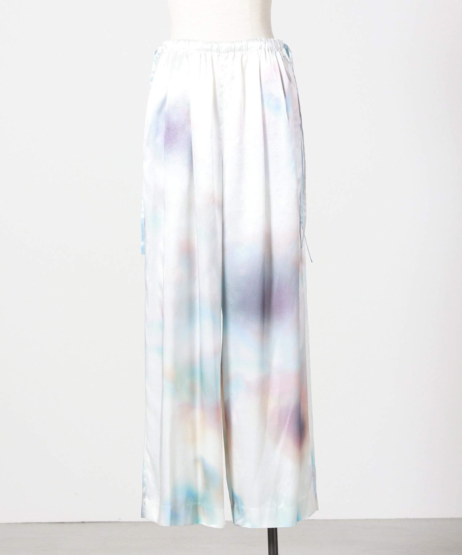 ENFOLD(エンフォルド)】 DRAWSTRING WIDE-PANTS｜PARIGOT ONLINE