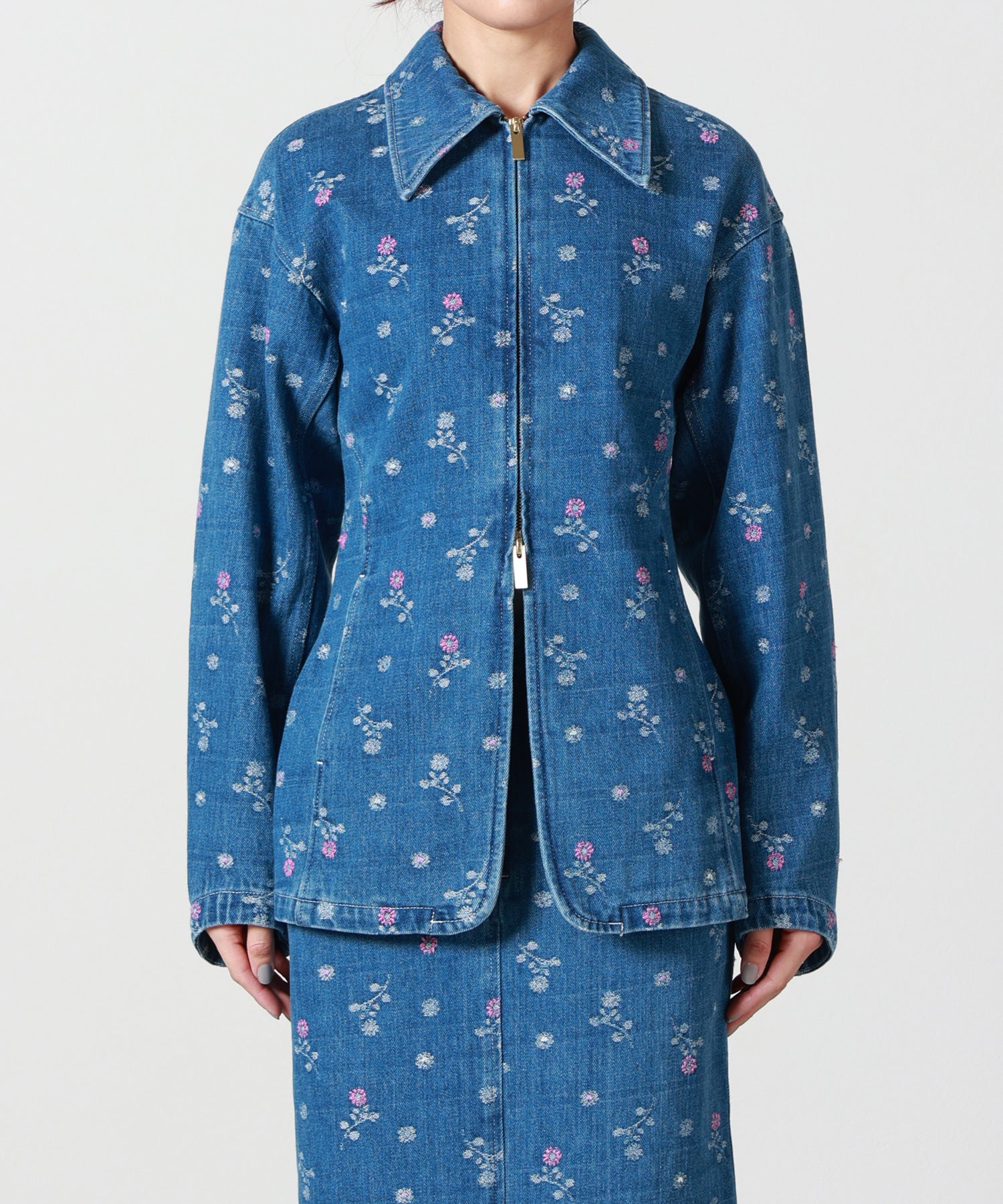 Mame Kurogouchi(マメ クロゴウチ)】 Floral Jacquard Denim Jacket