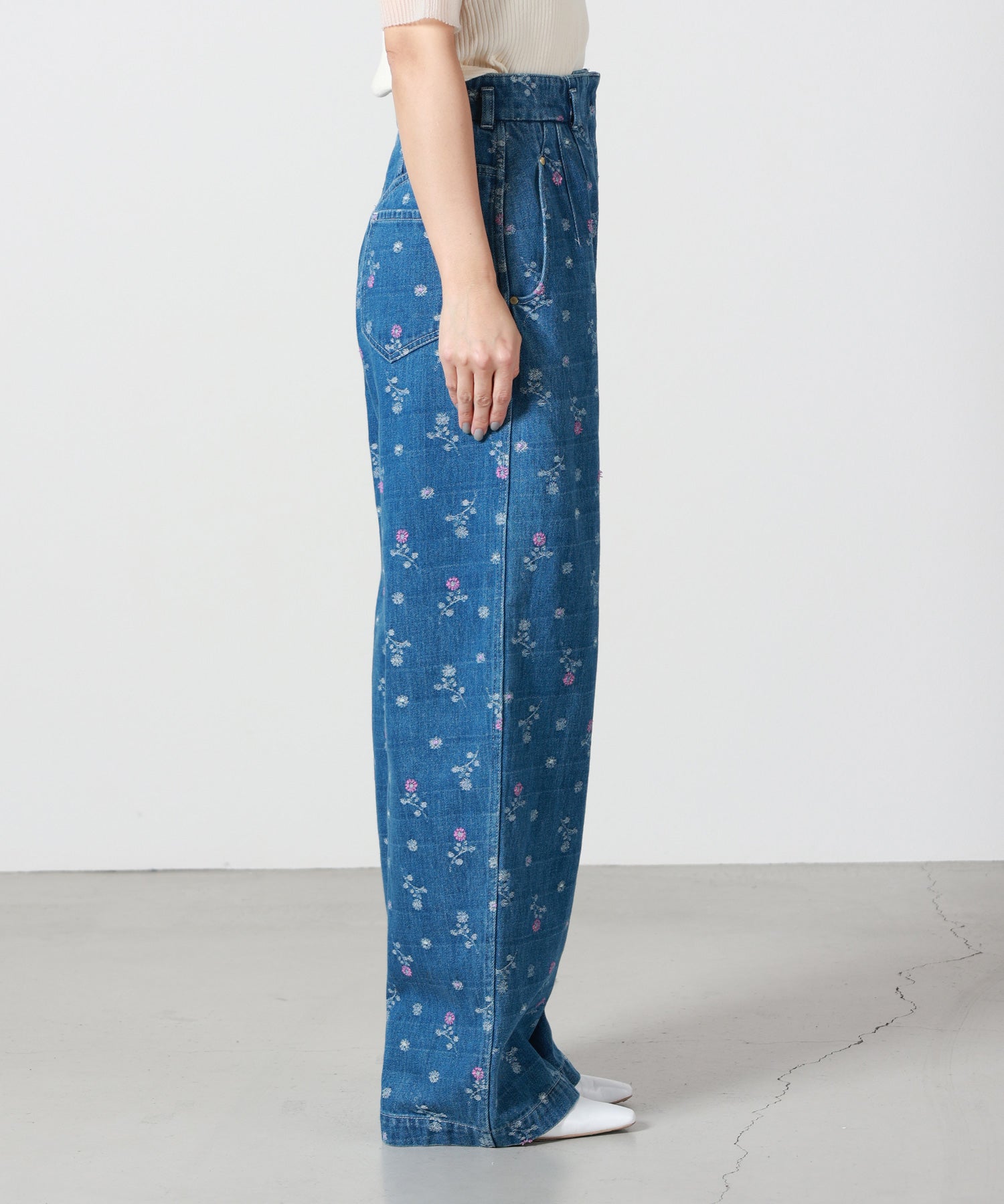 Mame Kurogouchi(マメ クロゴウチ)】 Floral Jacquard High Waisted