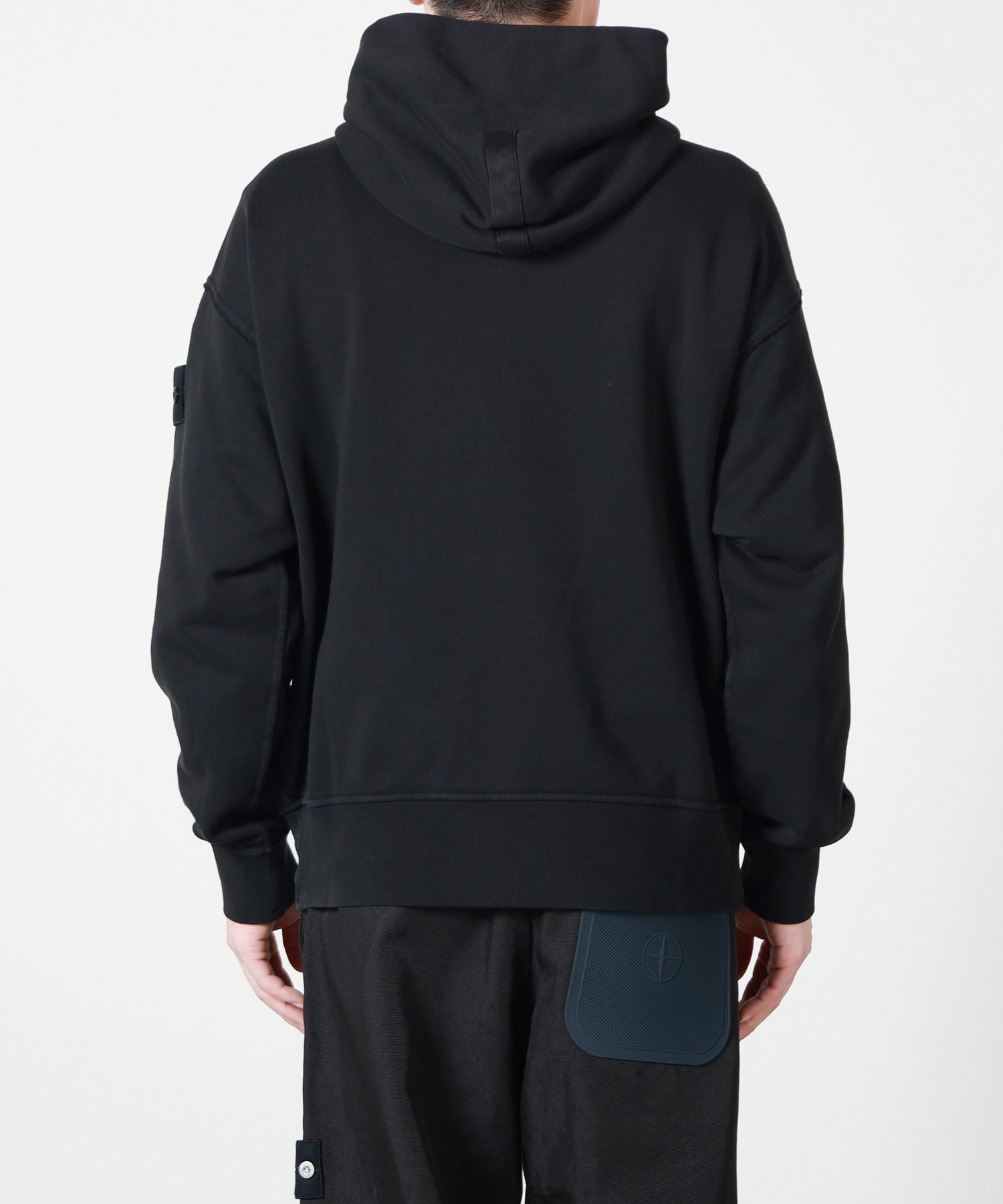 STONE ISLAND(ストーンアイランド)】 ZIP HOODED SWEATSHIRT｜PARIGOT