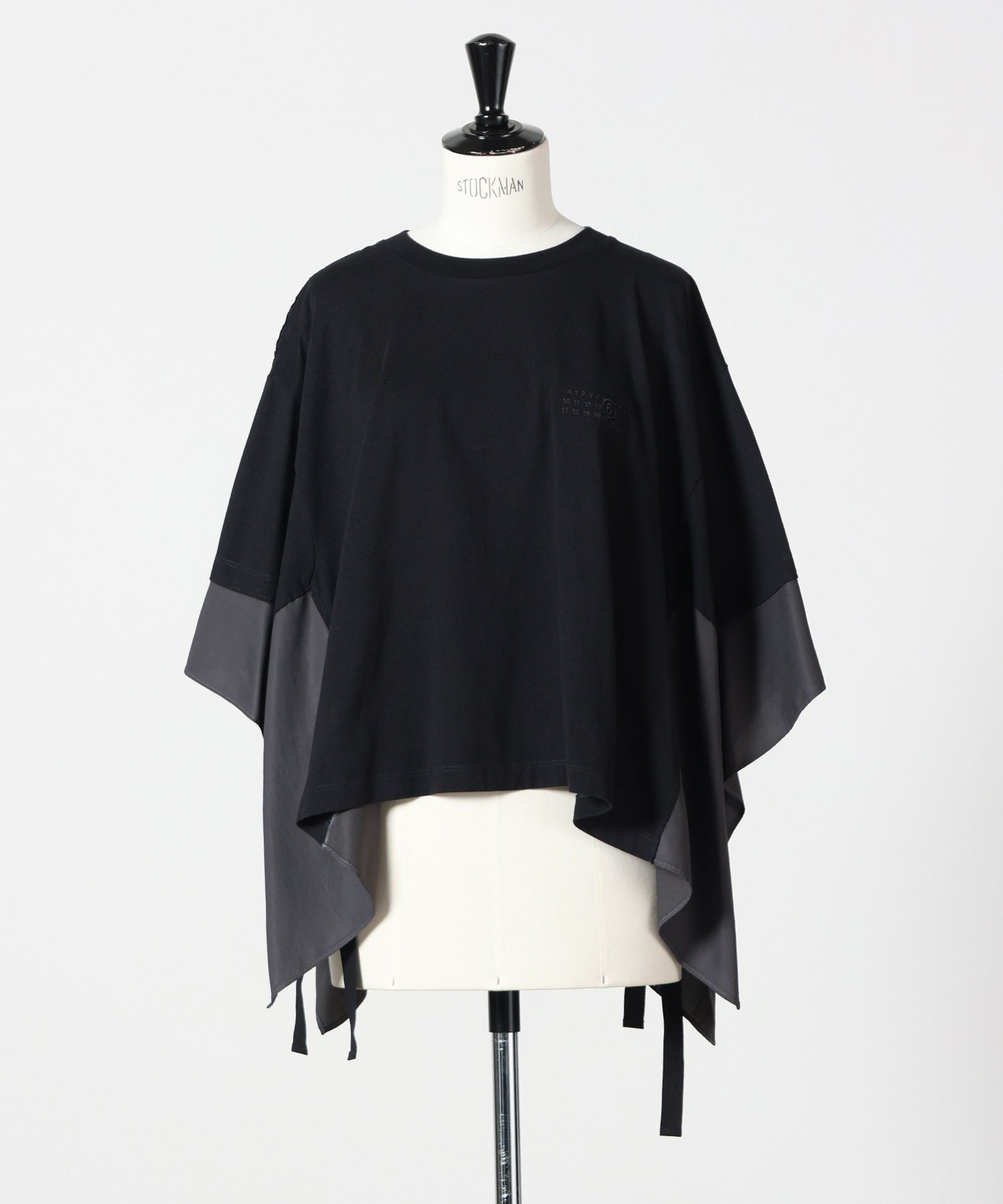 MM6 Maison Margiela(エムエムシックス メゾン マルジェラ)】 ラウンド