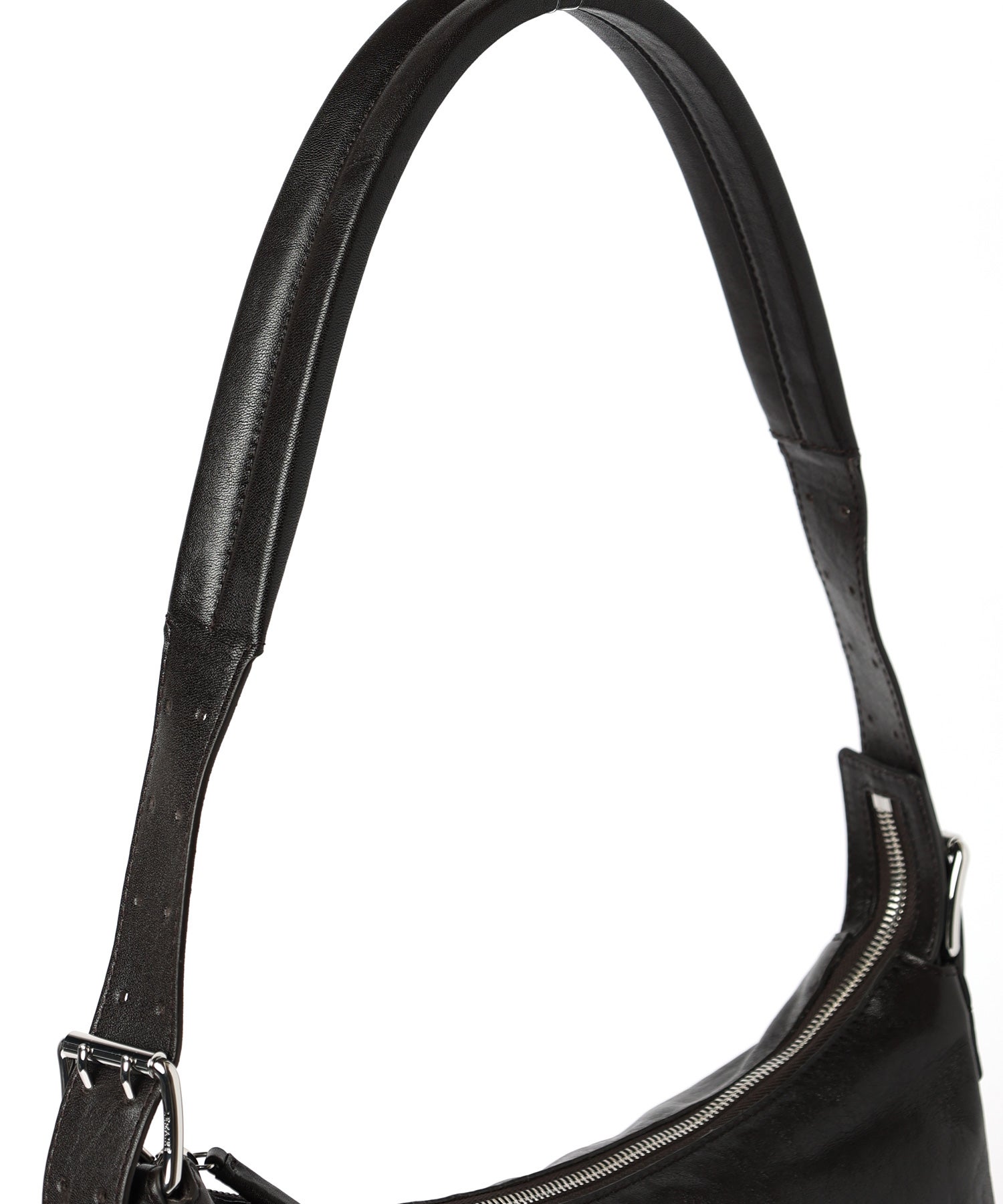 LEMAIRE(ルメール)】 SMALL BELTED HOBO BAG IN LEATHER｜PARIGOT