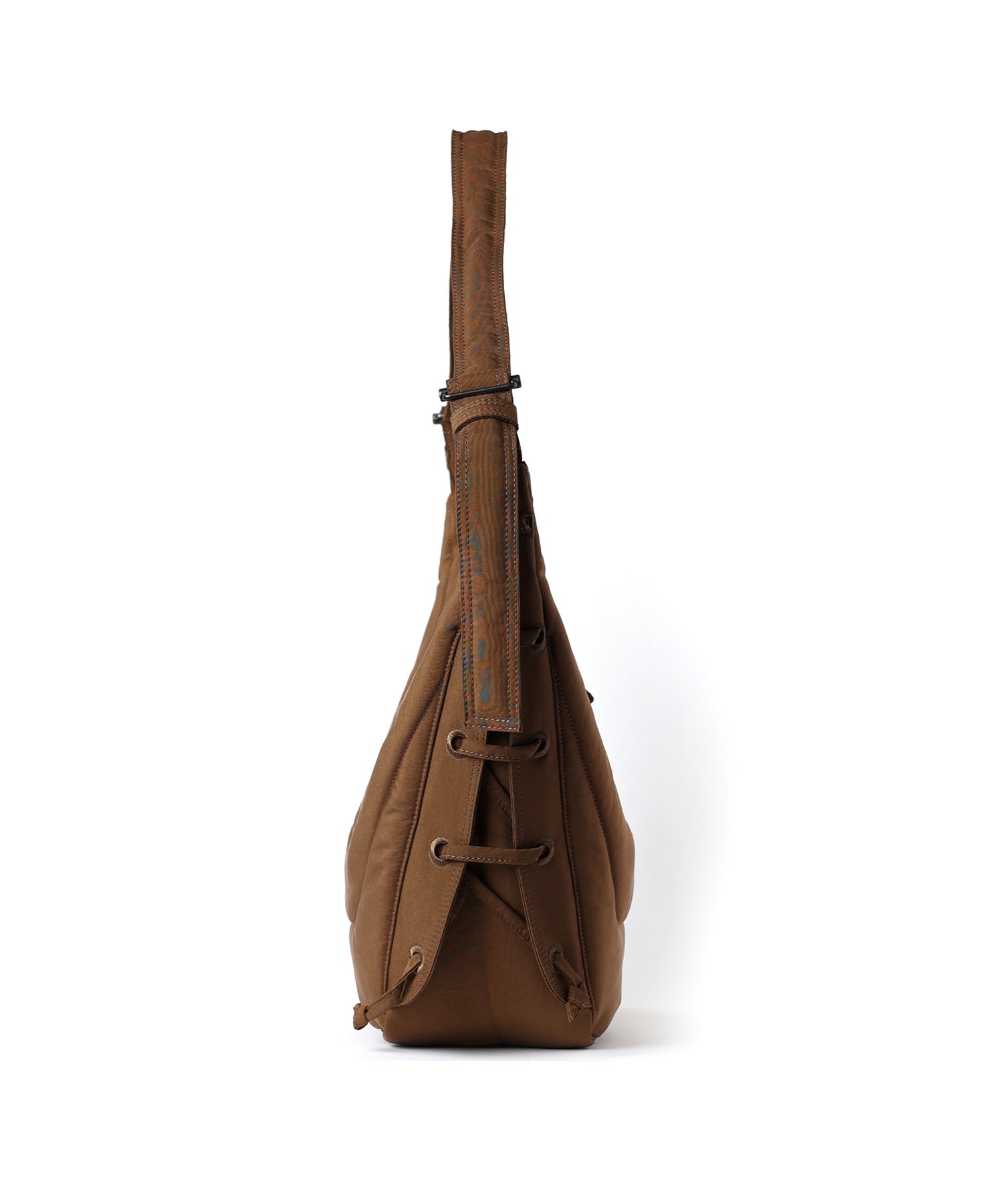 LEMAIRE(ルメール)】 MEDIUM SOFT GAME BAG IN NYLON CANVAS｜PARIGOT