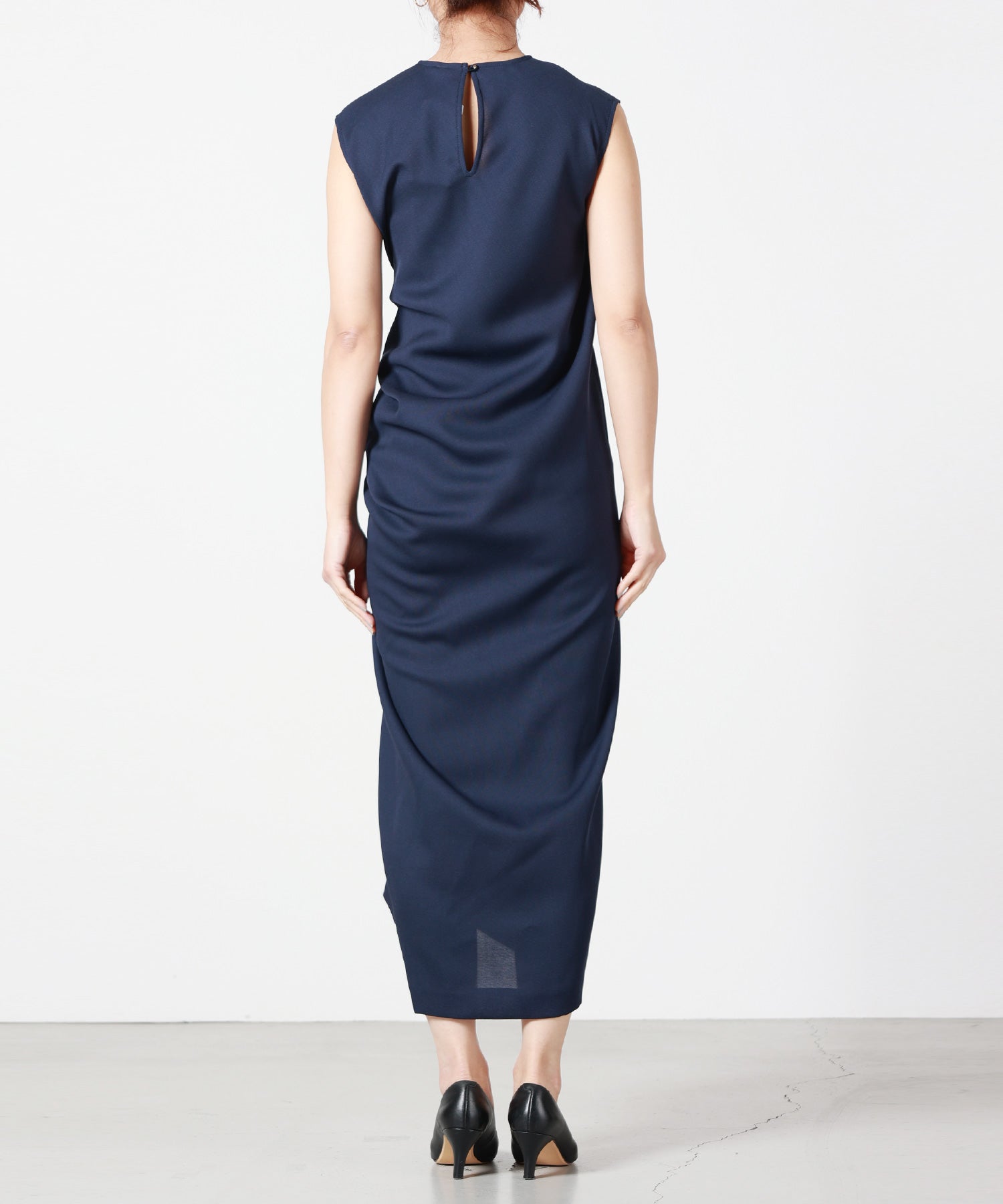 HARUNOBUMURATA(ハルノブムラタ)】 LULEA - SUMMER WOOL DRAPE DRESS