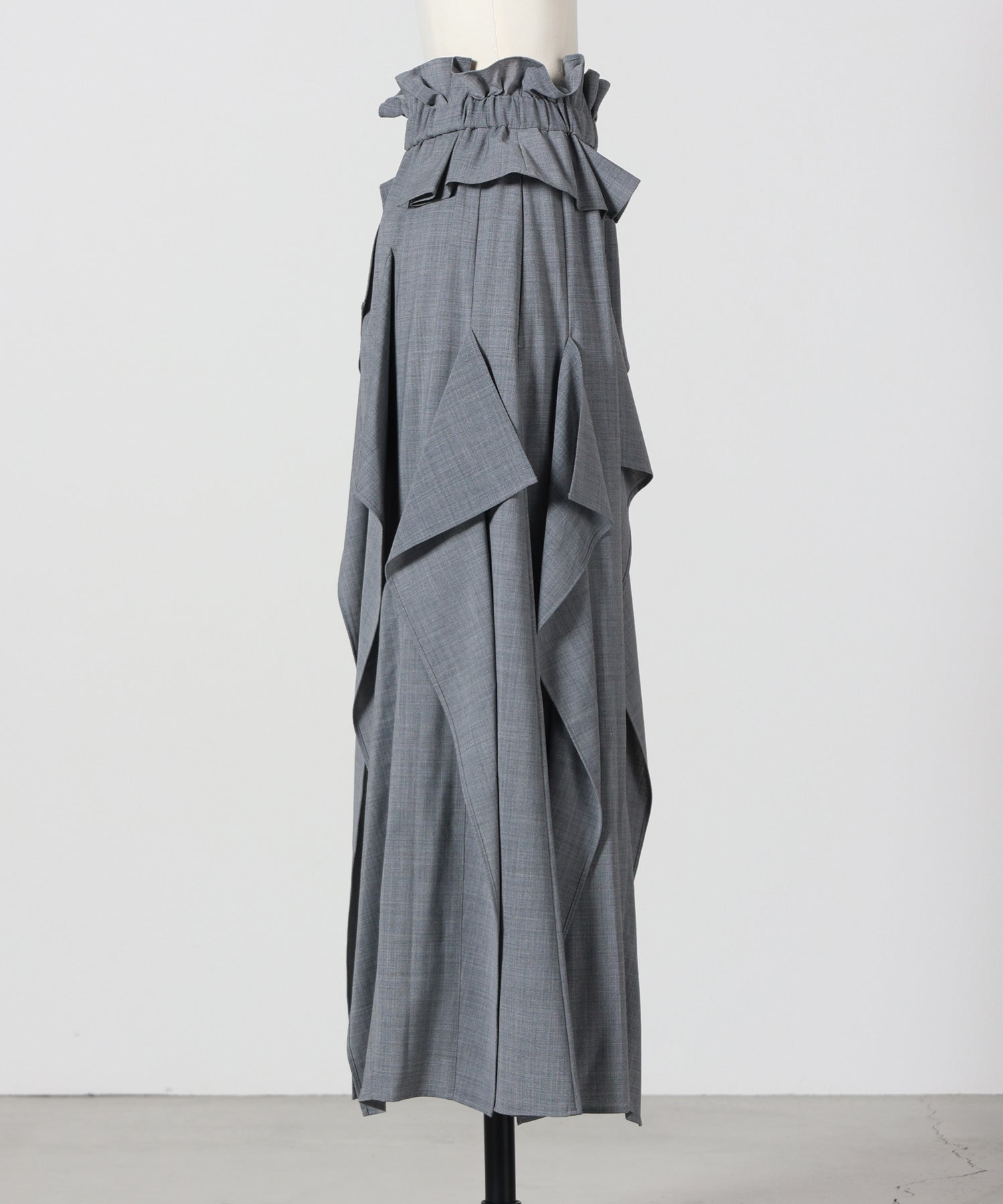 ENFOLD(エンフォルド)】 SQUARE DRAPE MAXI-SKIRT｜PARIGOT ONLINE