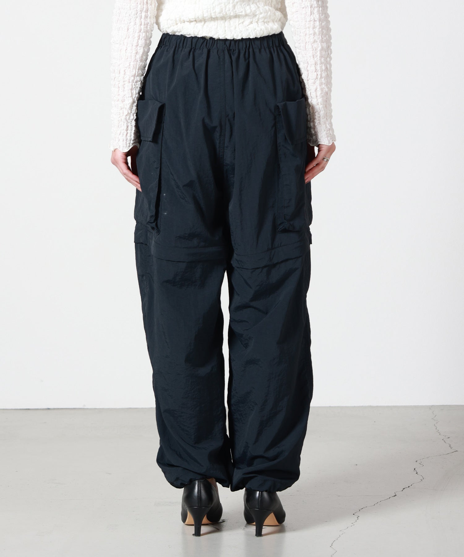 PHEENY(フィーニー)】 Nylon Taffeta Convertible Pants｜PARIGOT
