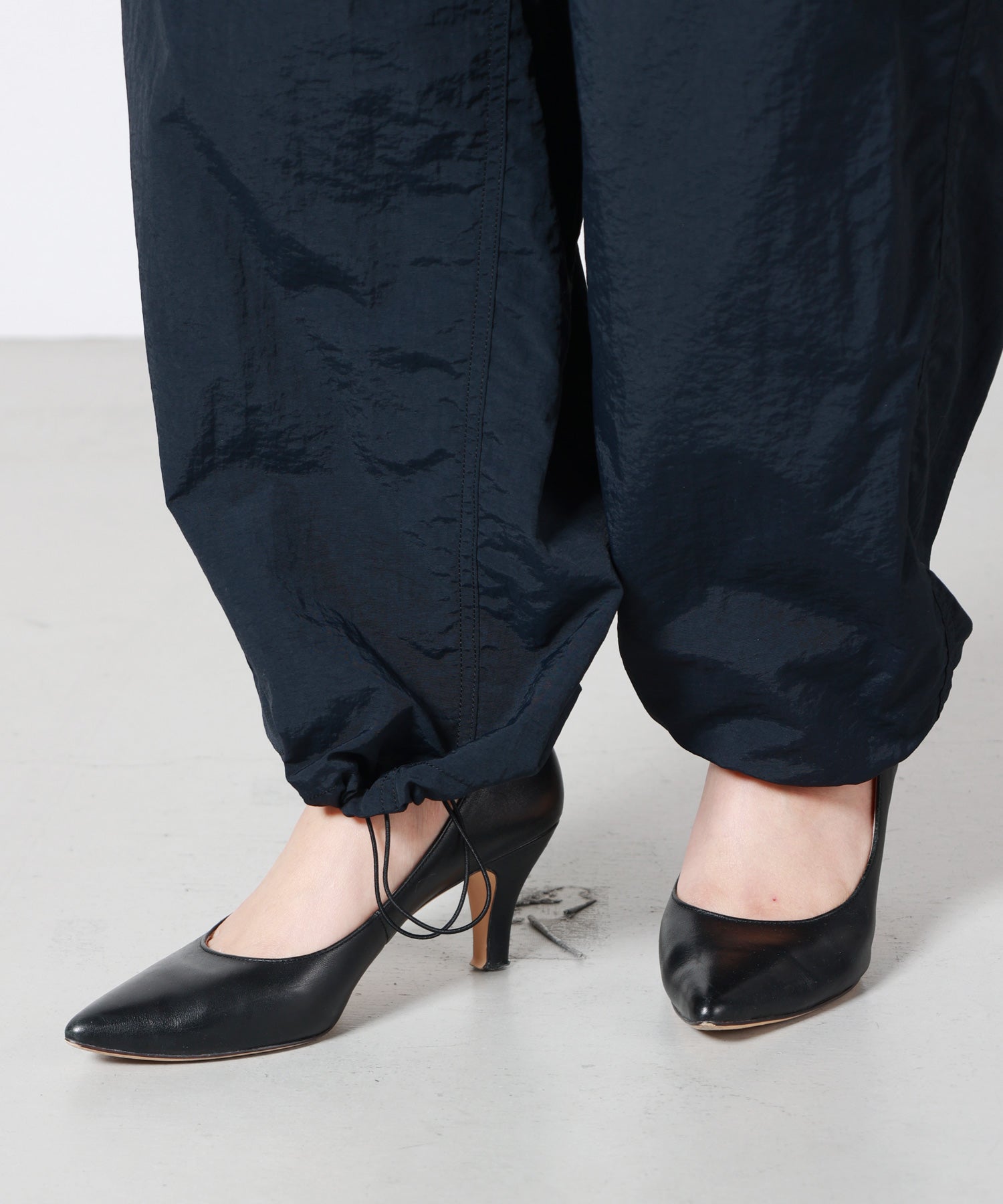 PHEENY(フィーニー)】 Nylon Taffeta Convertible Pants｜PARIGOT