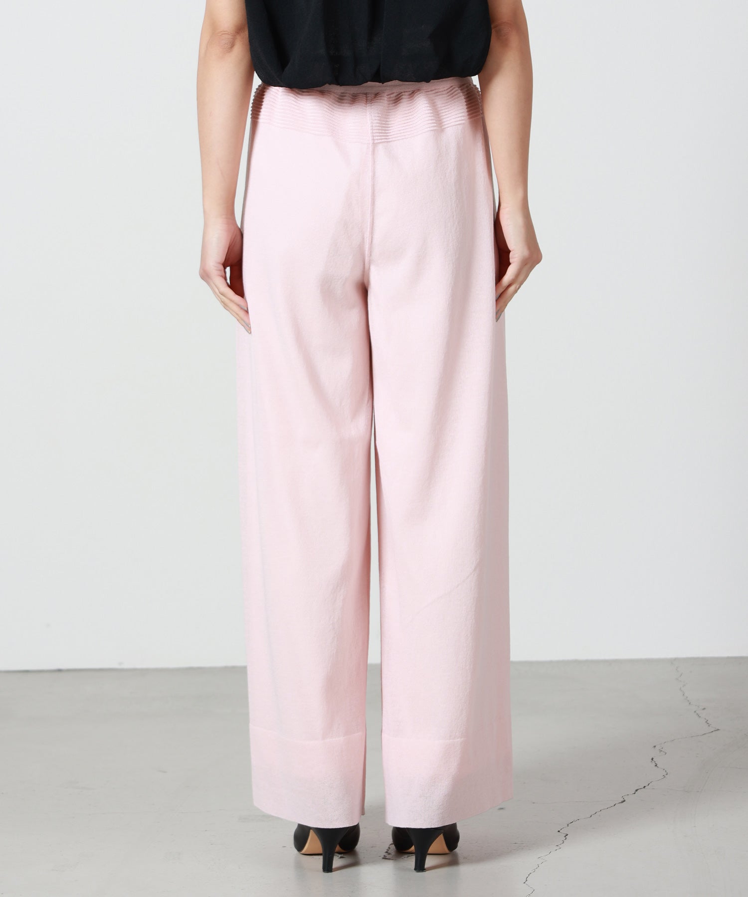 CFCL(シーエフシーエル)】 TC LUCENT SEMI WIDE PANTS｜PARIGOT ONLINE