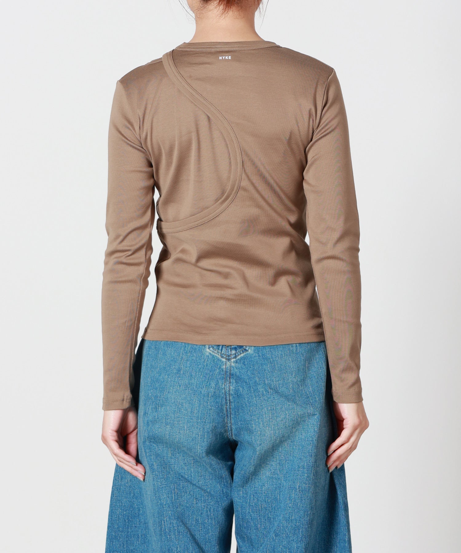 Tシャツ(長袖/七分) HYKE LONG SLV TEE LONG－SLV TEE | HYKE (Women)/ハイク | 三越伊勢丹