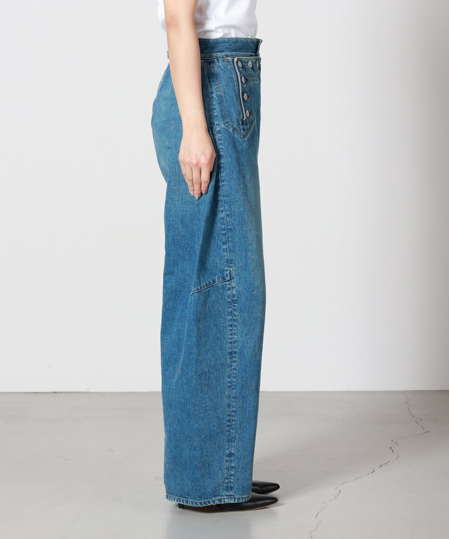 HYKE(ハイク)】 SAILOR BARREL LEG DENIM PANTS｜PARIGOT ONLINE