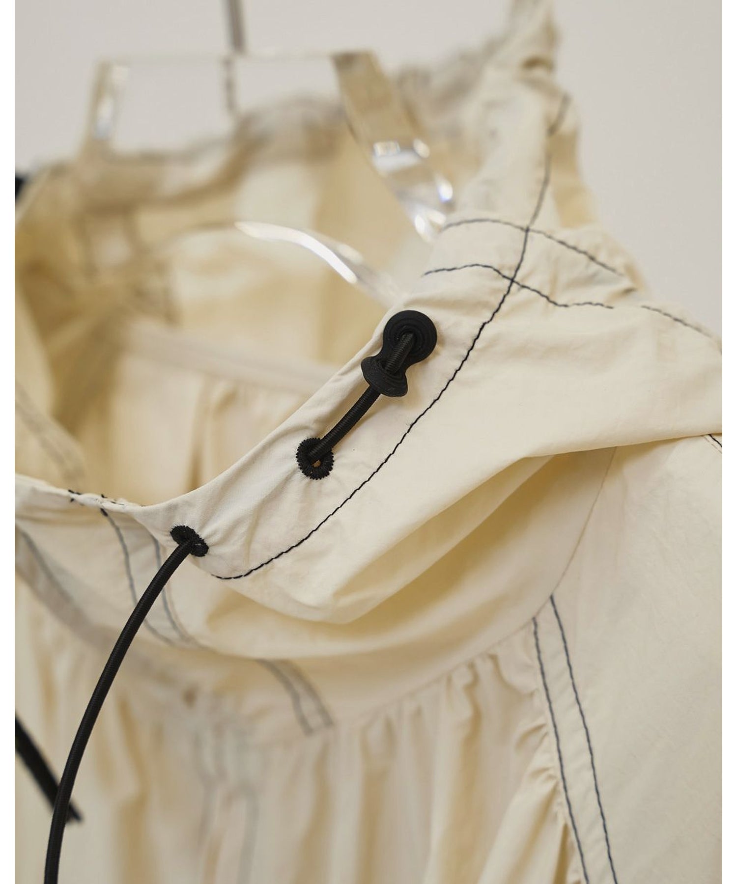 トゥデイフル Nylon Gather Blouson アイボリー　38 TODAYFUL/トゥデイフル】Nylon Gather Blouson/ナイロンギャザー
