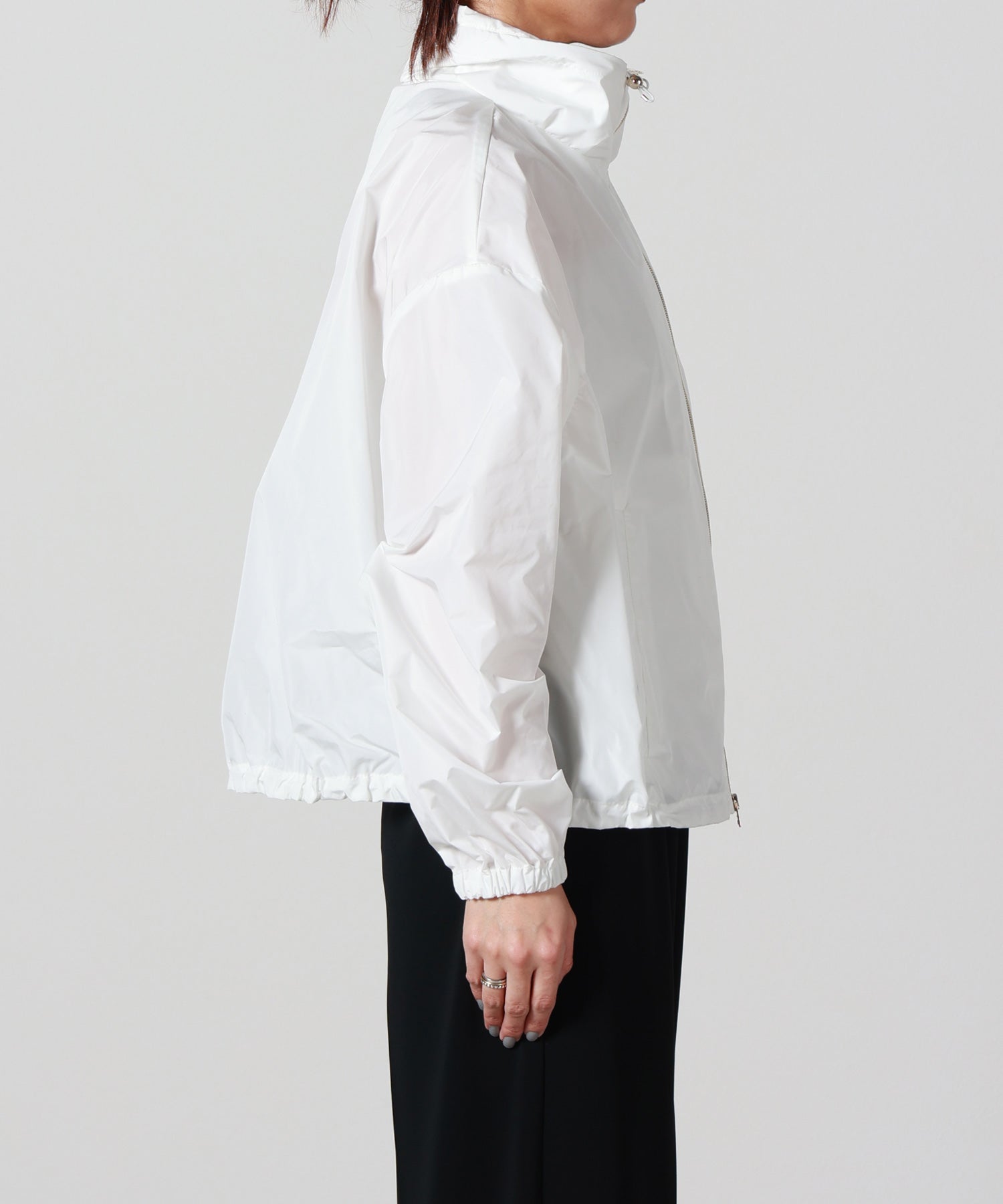 HERNO(ヘルノ)】 タフタスタンドカラーブルゾン｜PARIGOT ONLINE