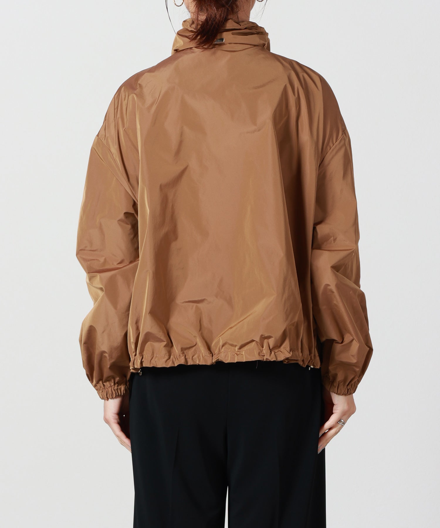 HERNO(ヘルノ)】 タフタスタンドカラーブルゾン｜PARIGOT ONLINE