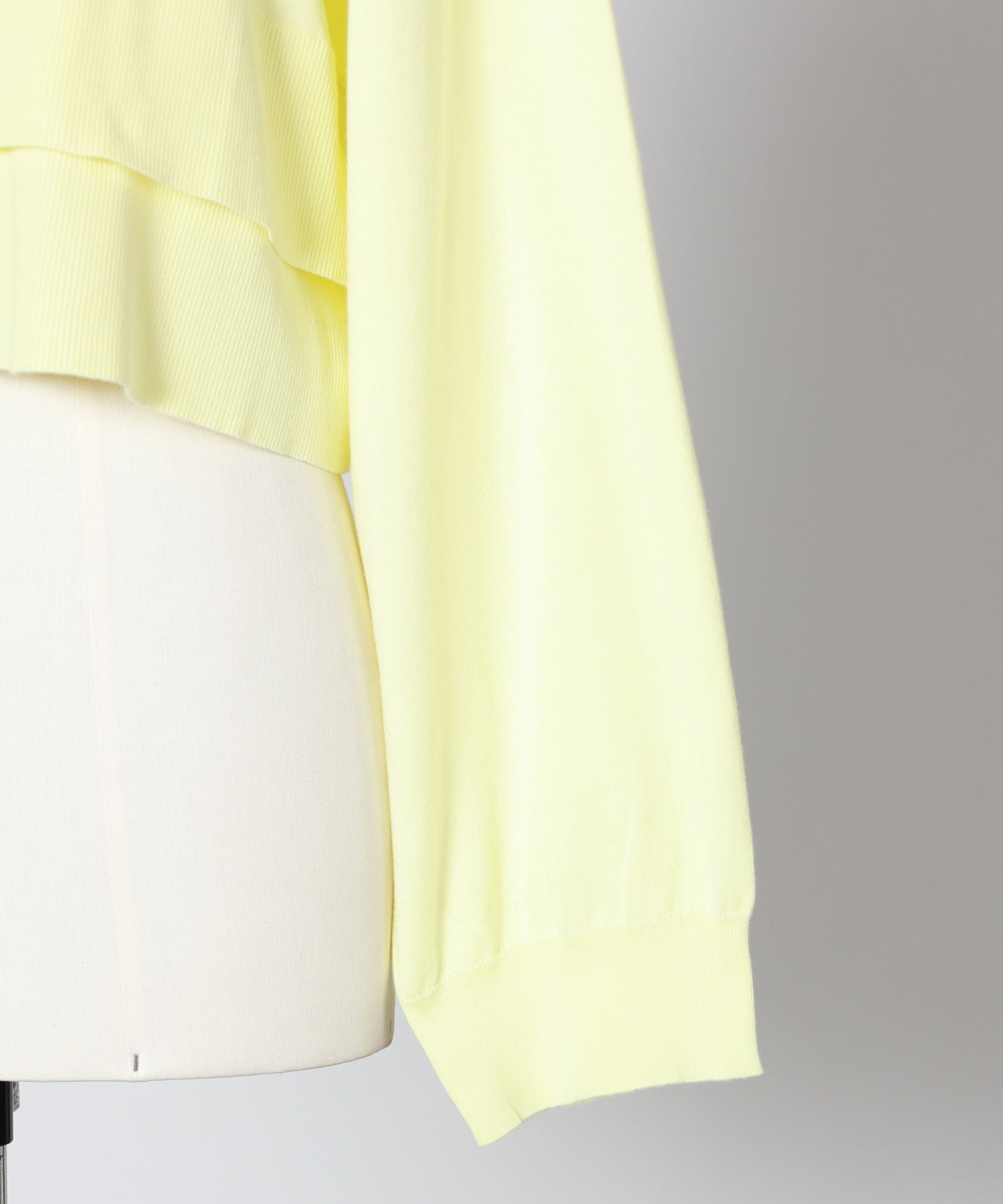 ENFOLD(エンフォルド)】 LAYERED-LIKE-HEM CARDIGAN｜PARIGOT ONLINE