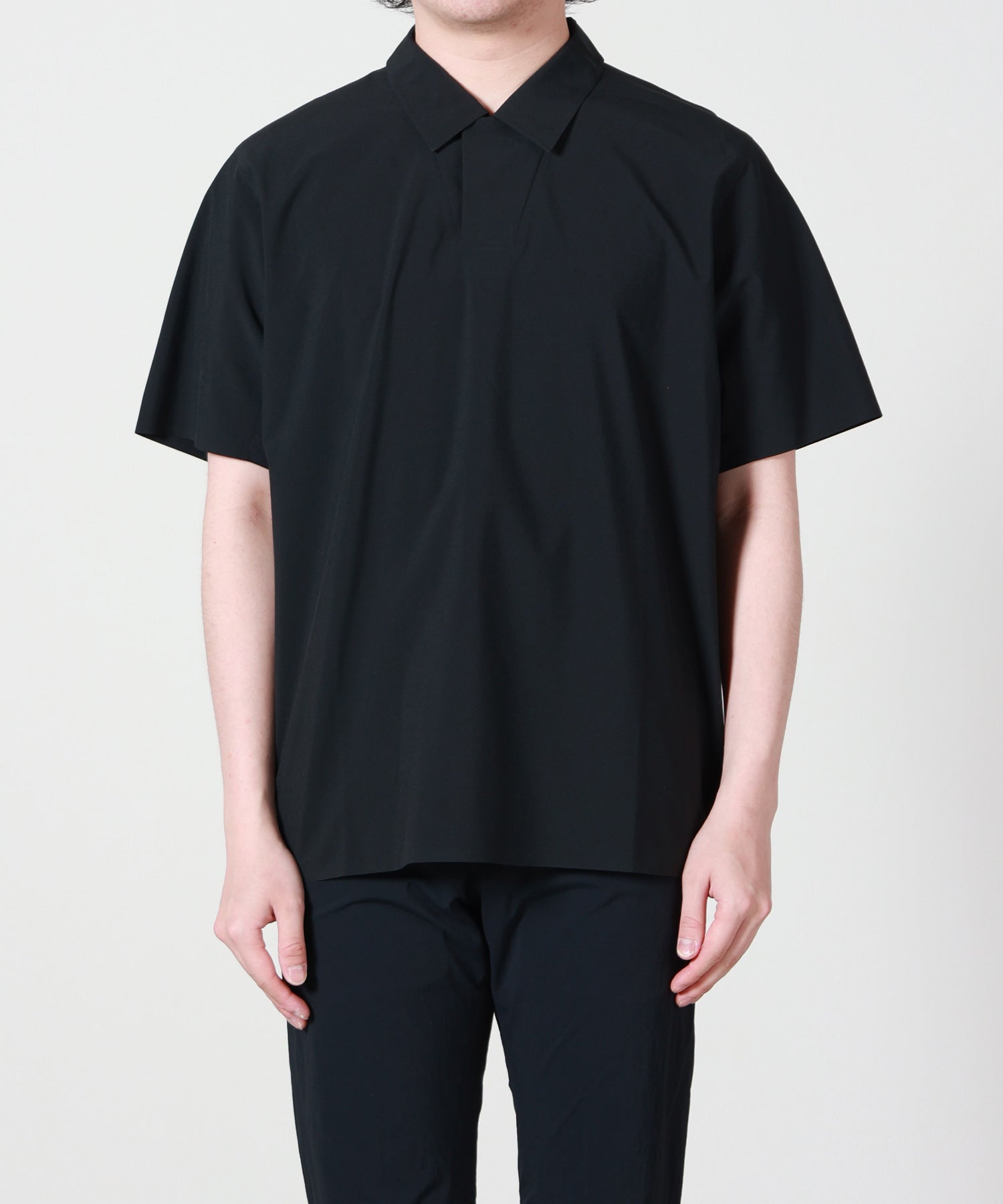 ARC'TERYX VEILANCE(アークテリクス ヴェイランス)】 Dromos Tech Polo