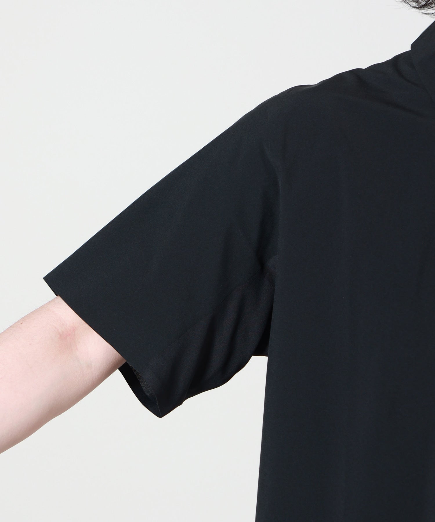 ARC'TERYX VEILANCE(アークテリクス ヴェイランス)】 Dromos Tech Polo