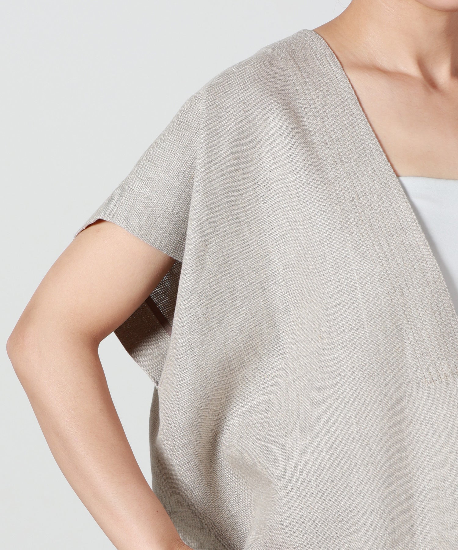 SACRA(サクラ)】 RUSTIC LINEN TOP｜PARIGOT ONLINE（パリゴオンライン）