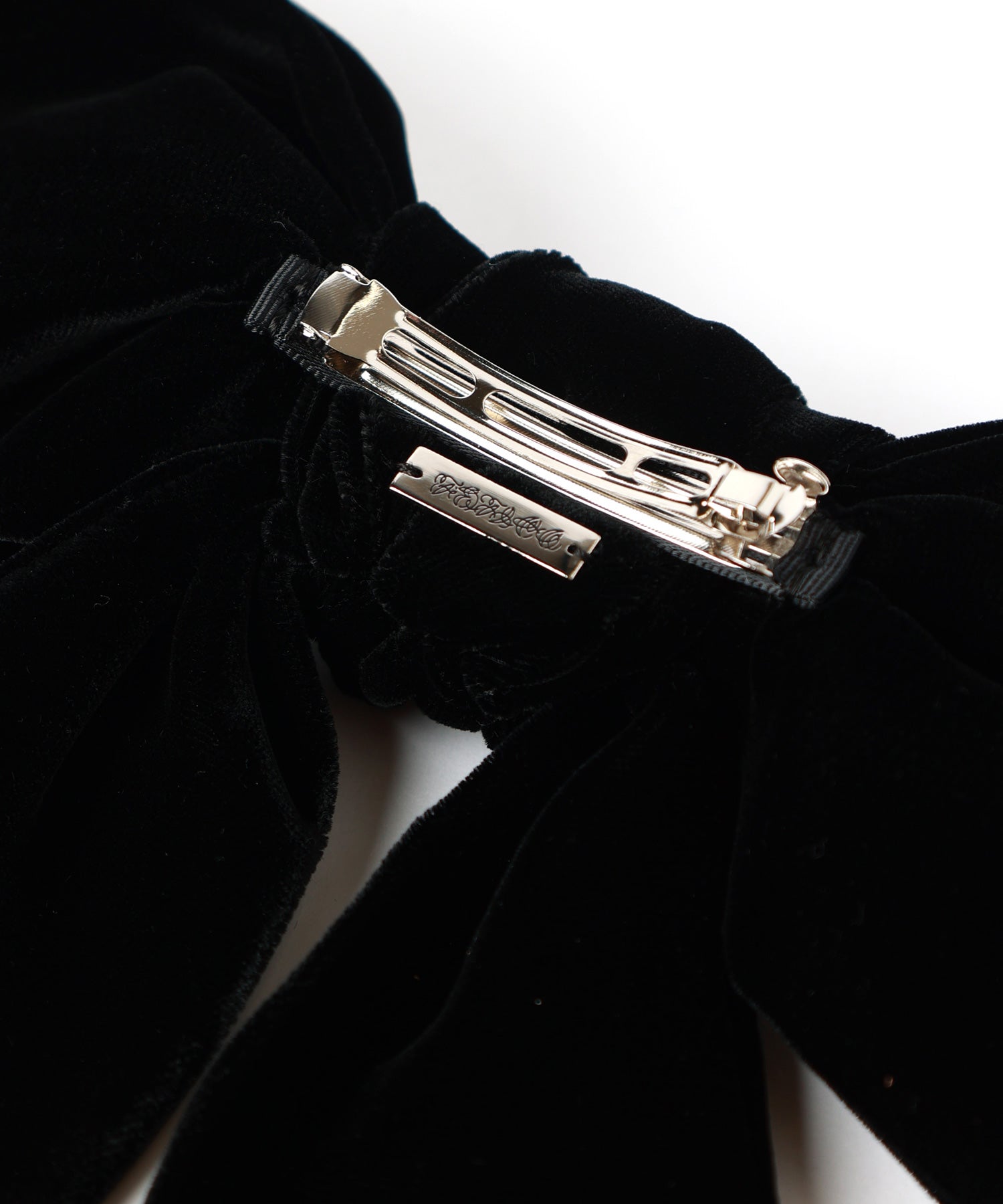 FETICO(フェティコ)】 VELVET BOW HAIR CLIP｜PARIGOT ONLINE（パリゴ