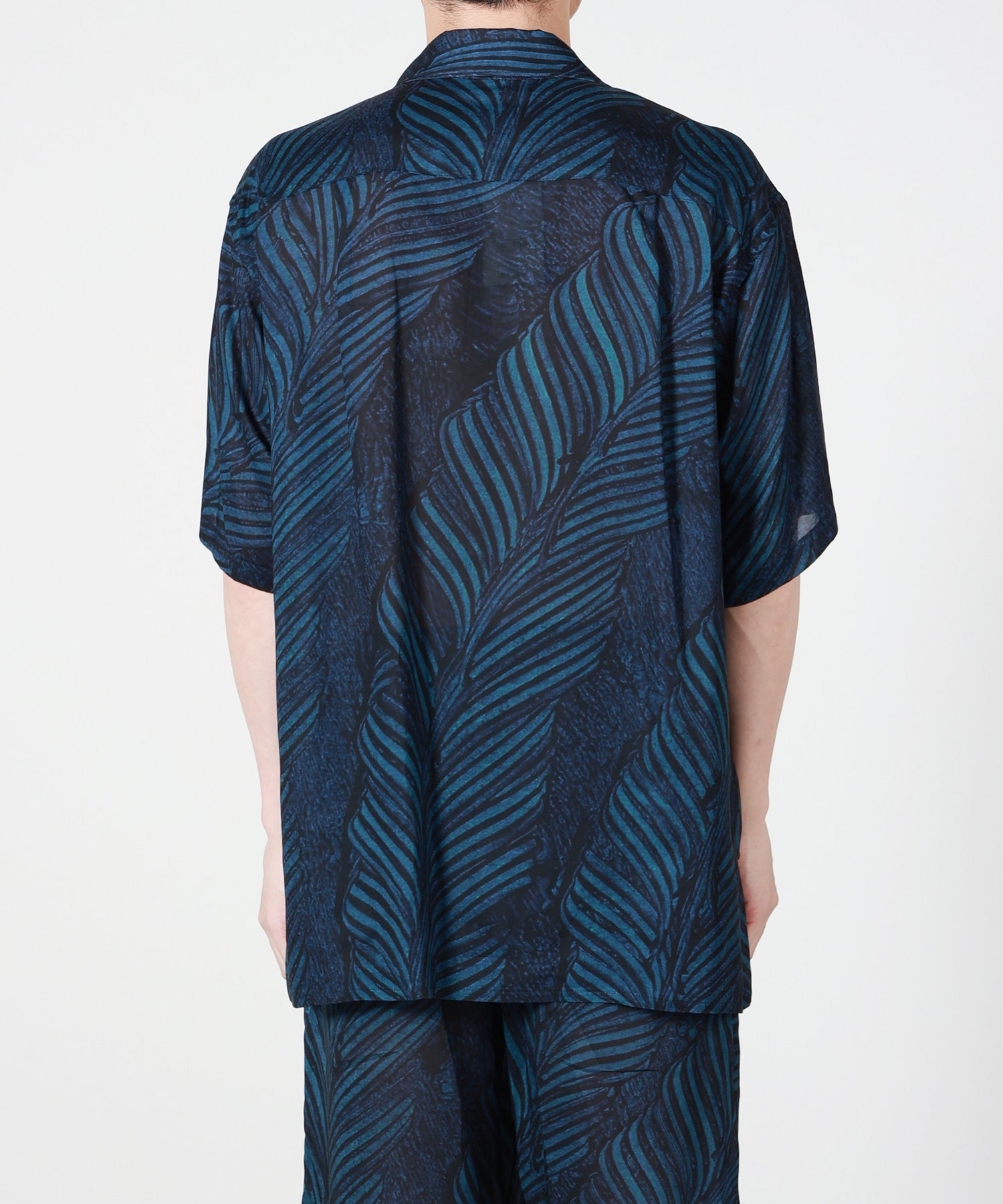 YOKE(ヨーク)】 Leaf Pattern Printed Open Collar Shirt｜PARIGOT