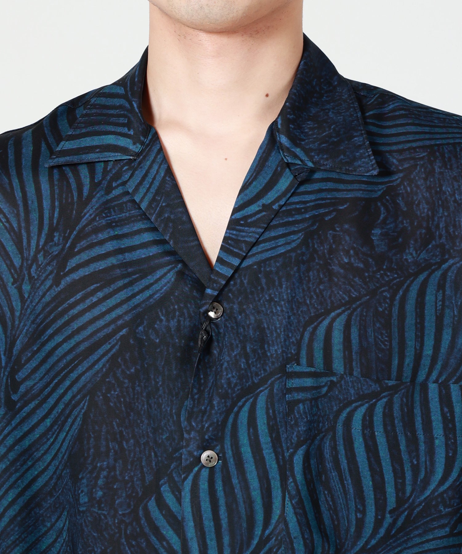YOKE(ヨーク)】 Leaf Pattern Printed Open Collar Shirt｜PARIGOT