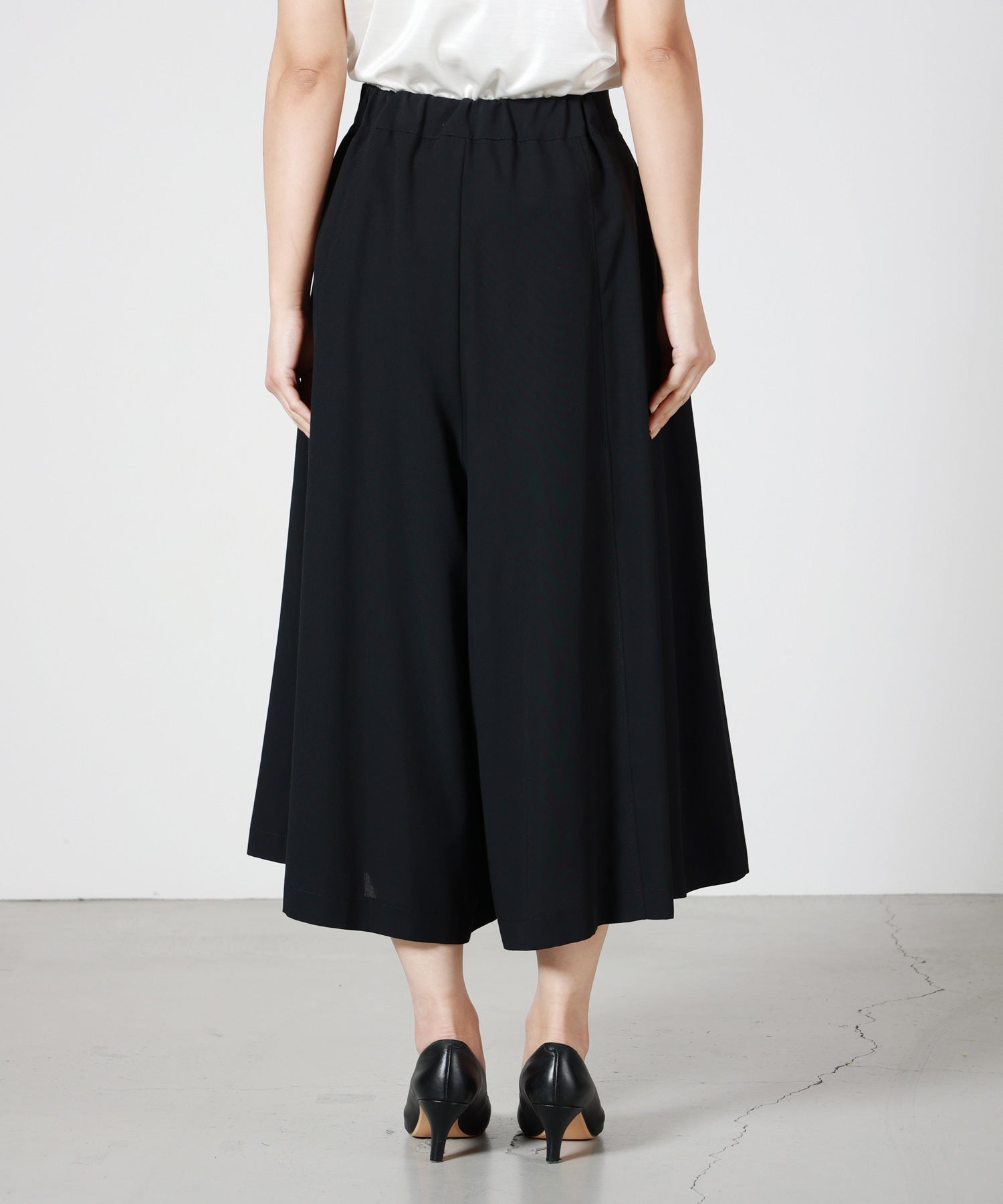 も　UJOH ウジョー スリット　ロングスカート UJOH(ウジョー)】 Slit Culottes｜PARIGOT ONLINE（パリゴオンライン）