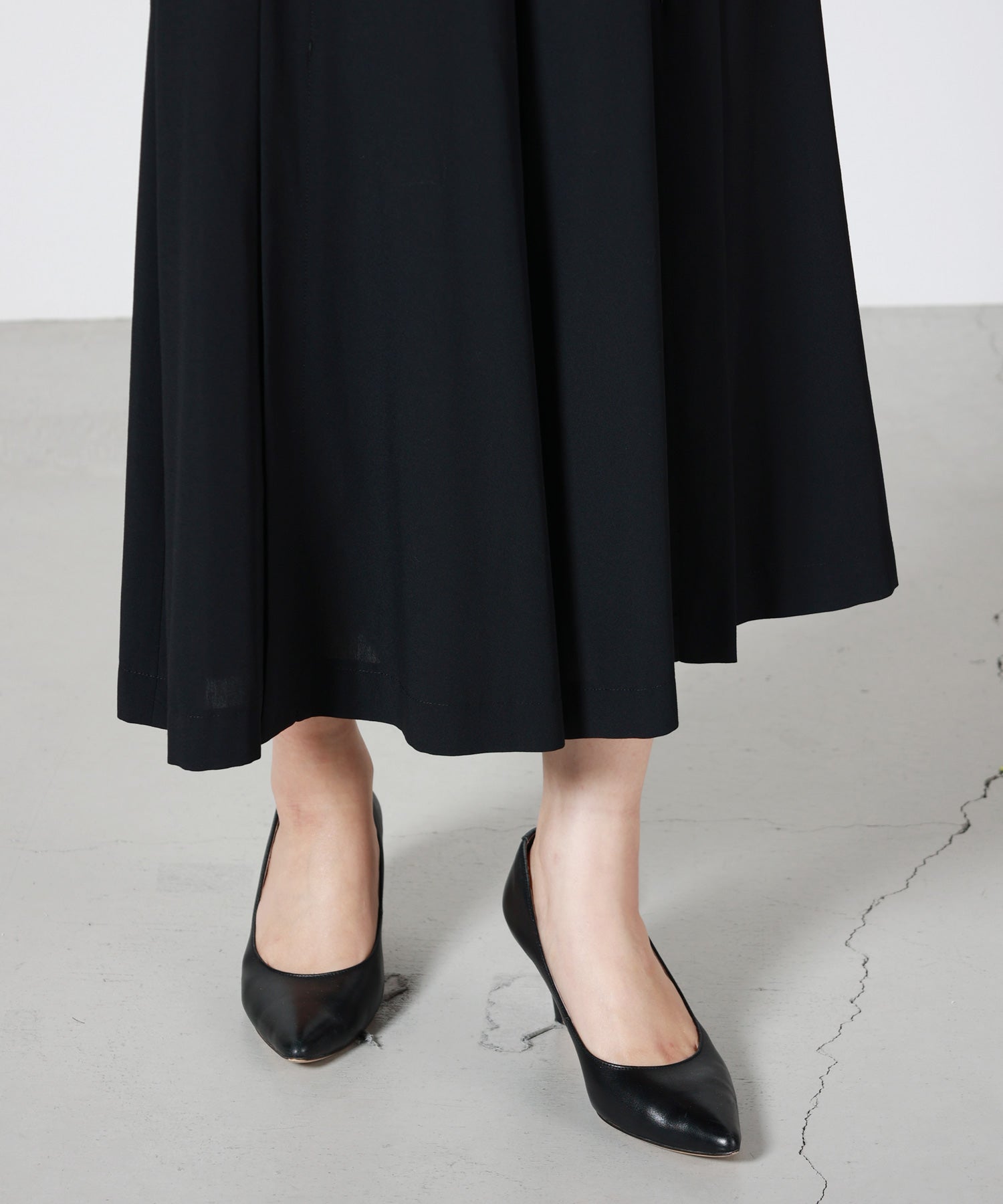 UJOH(ウジョー)】 Slit Culottes｜PARIGOT ONLINE（パリゴオンライン）