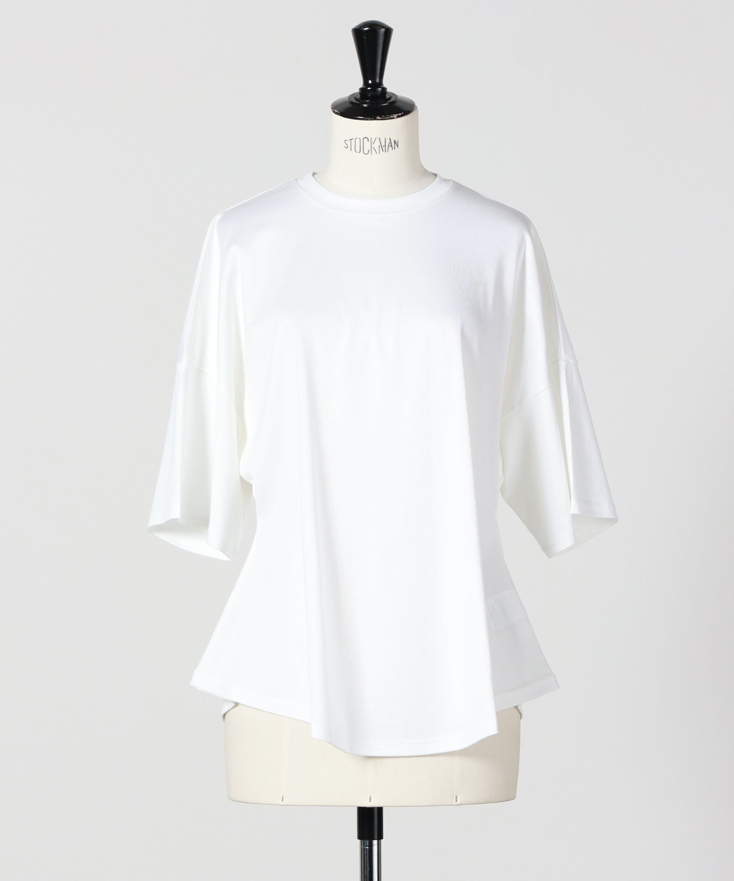 ENFOLD(エンフォルド)】 PEPLUM LOOSE T-SHIRT|PARIGOT ONLINE ENFOLD(エンフォルド)】 PEPLUM LOOSE T-SHIRT|PARIGOT ONLINE