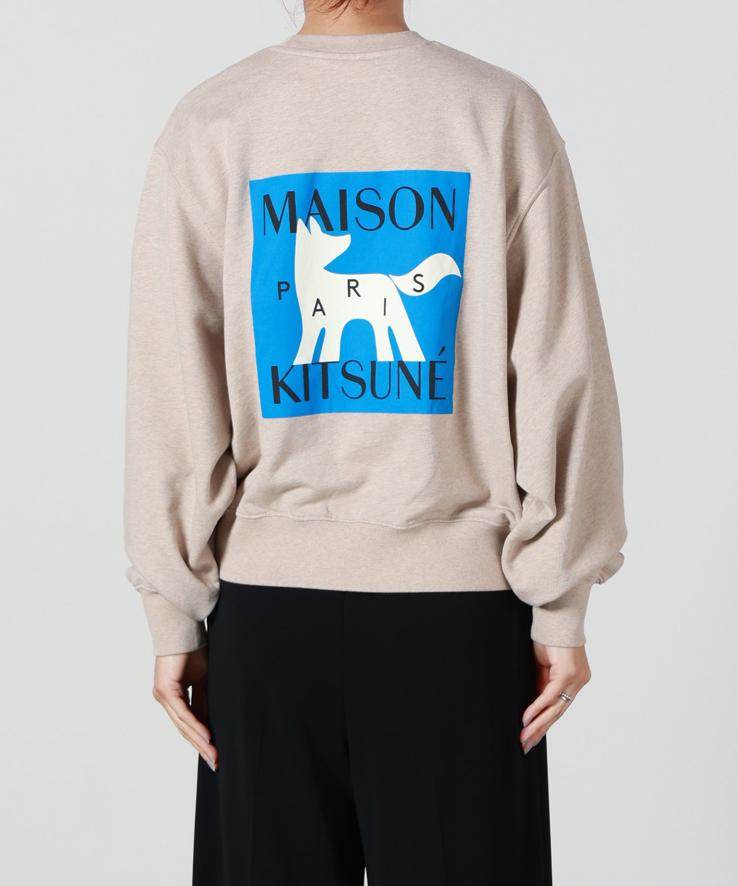 MAISON KITSUNE(メゾンキツネ)】 GALLERY フォックス ライト