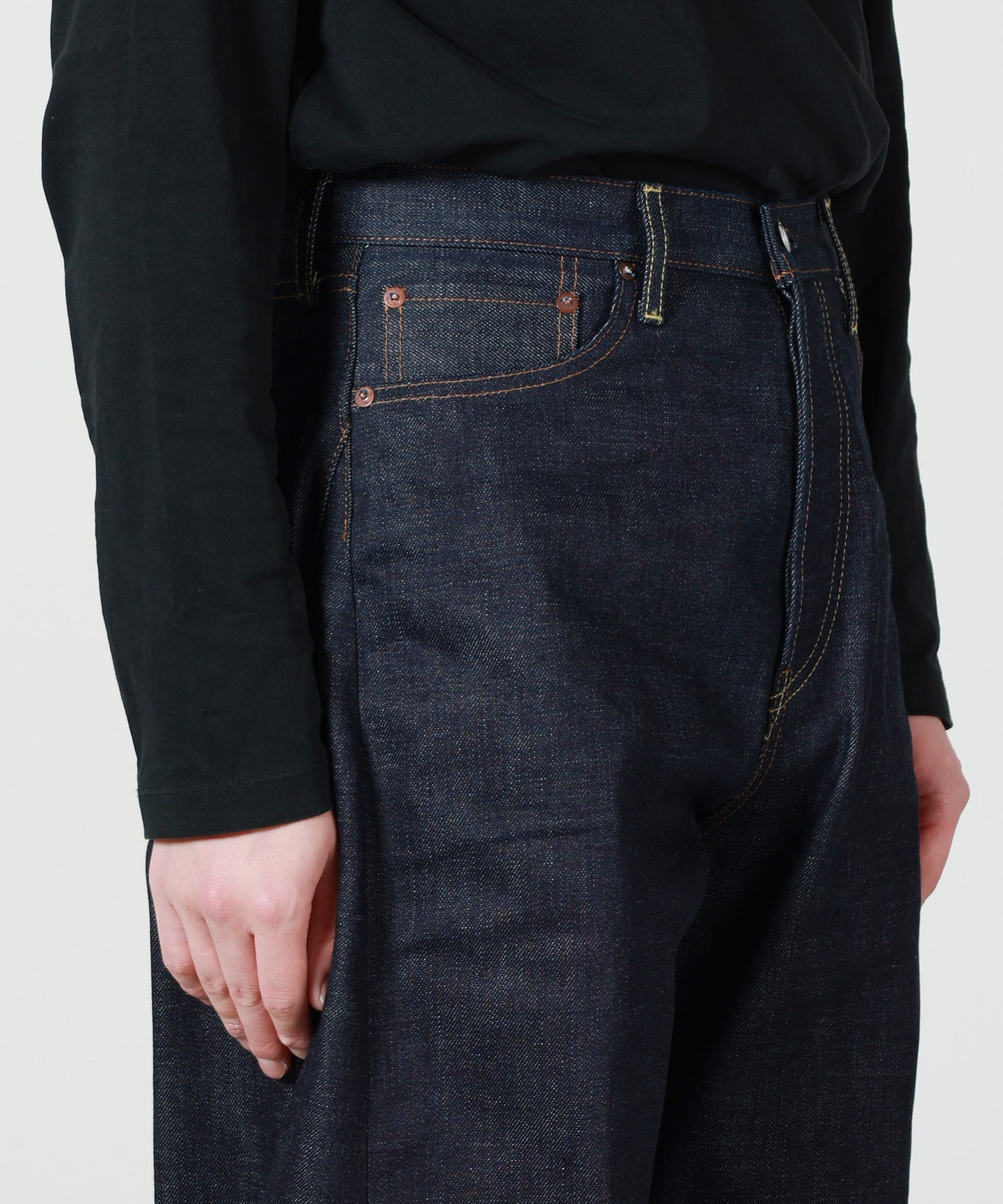HYKE(ハイク)】 BARREL-LEG DENIM JEANS｜PARIGOT ONLINE（パリゴ
