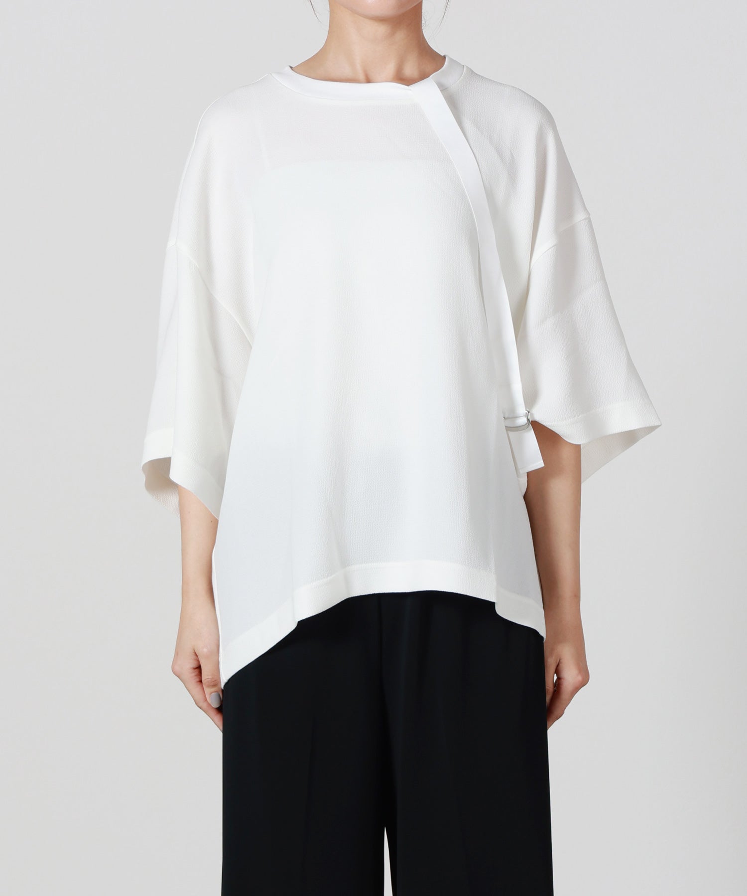 UJOH(ウジョー)】 Tape Belt Half Sleeve T｜PARIGOT ONLINE（パリゴ
