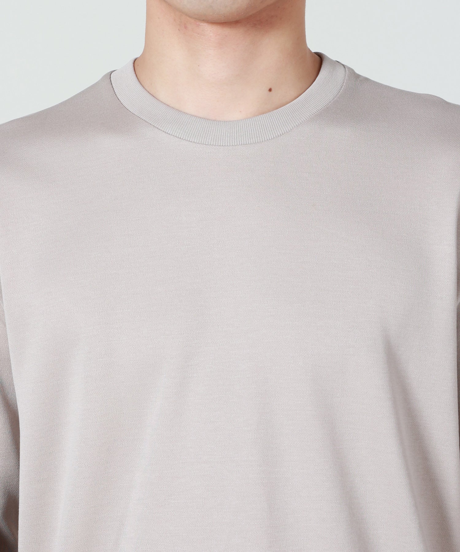 HERNO(ヘルノ)】 ジャージーニットエフェクト ロングスリーブTシャツ