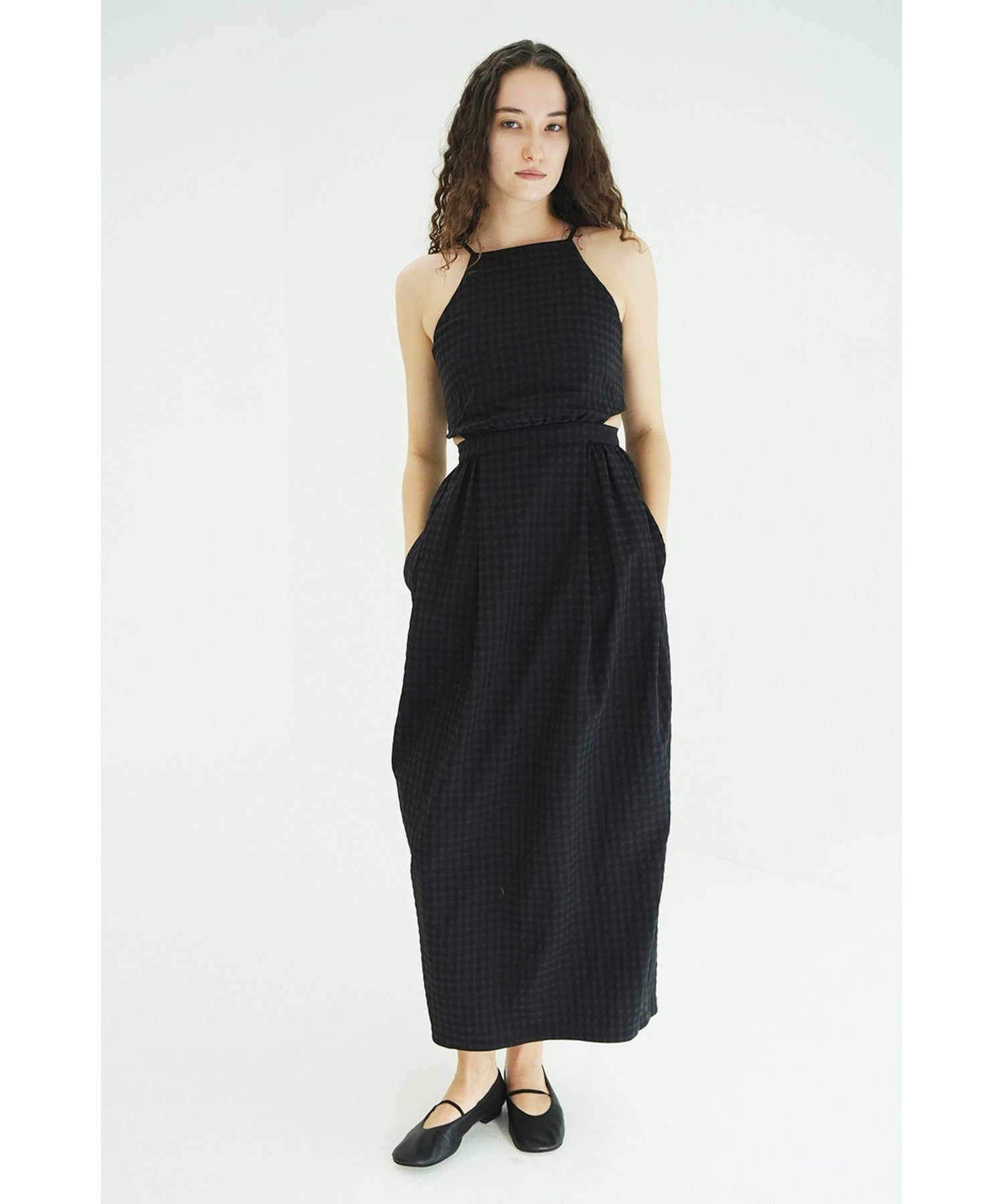 CLANE(クラネ)】 SIDE HOLE COCOON CAMI ONEPIECE｜PARIGOT ONLINE