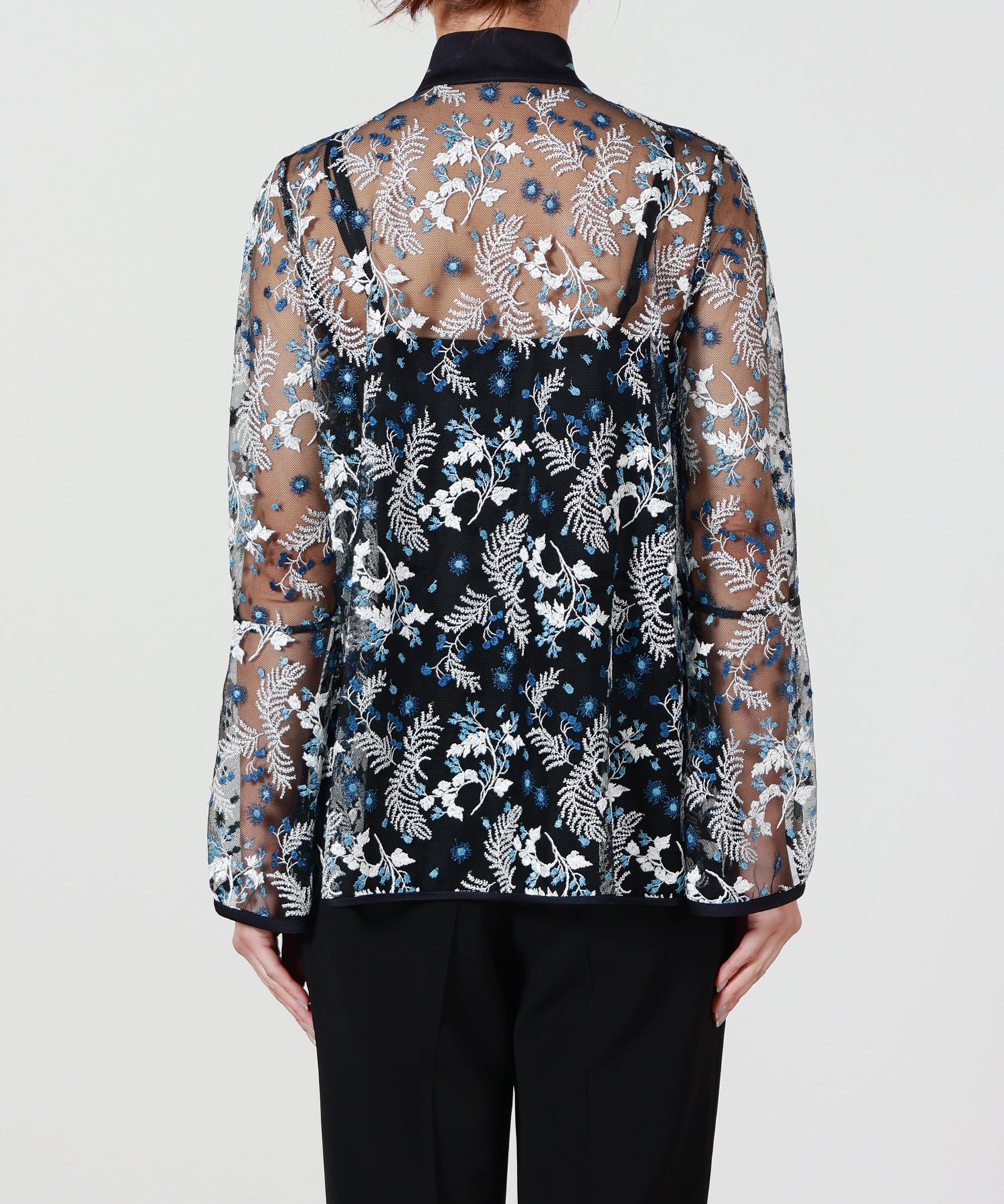 Mame Kurogouchi(マメ クロゴウチ)】 Tulle Lace Stand Collar Shirt