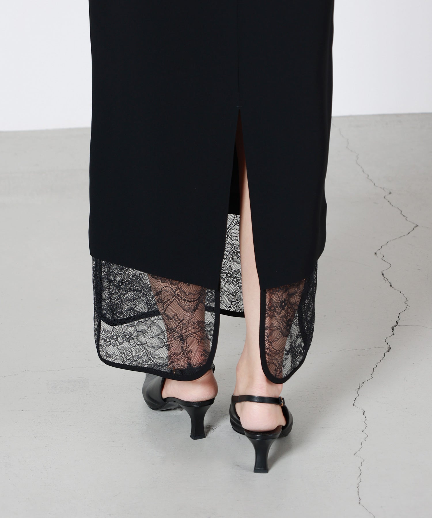 Mame Kurogouchi(マメ クロゴウチ)】 Raschel Lace Layered Skirt