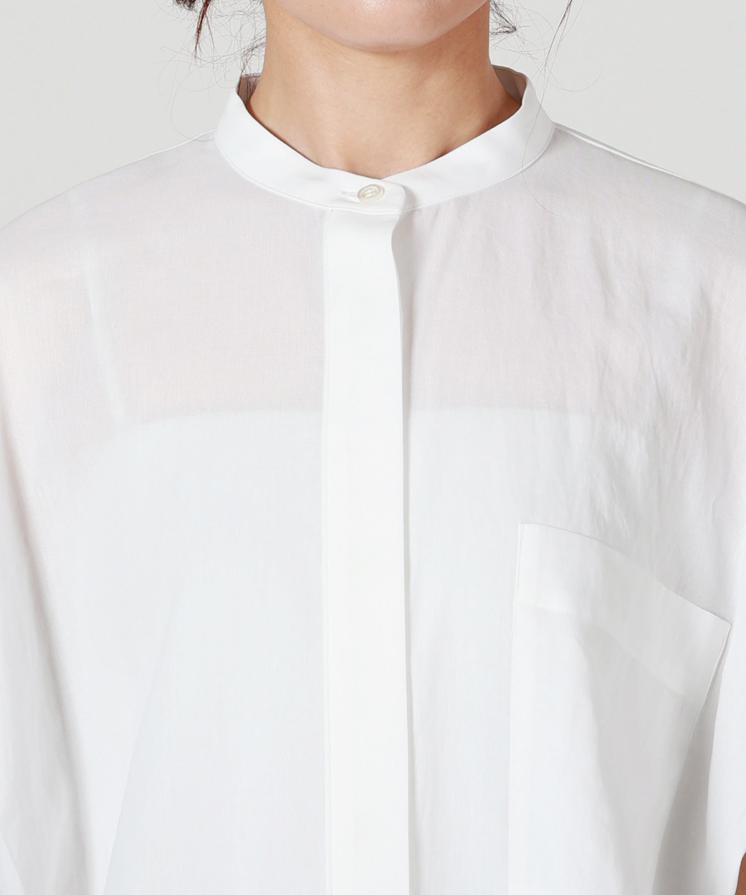 SACRA(サクラ)】 SHRINK GABARDINE SHIRT｜PARIGOT ONLINE（パリゴ