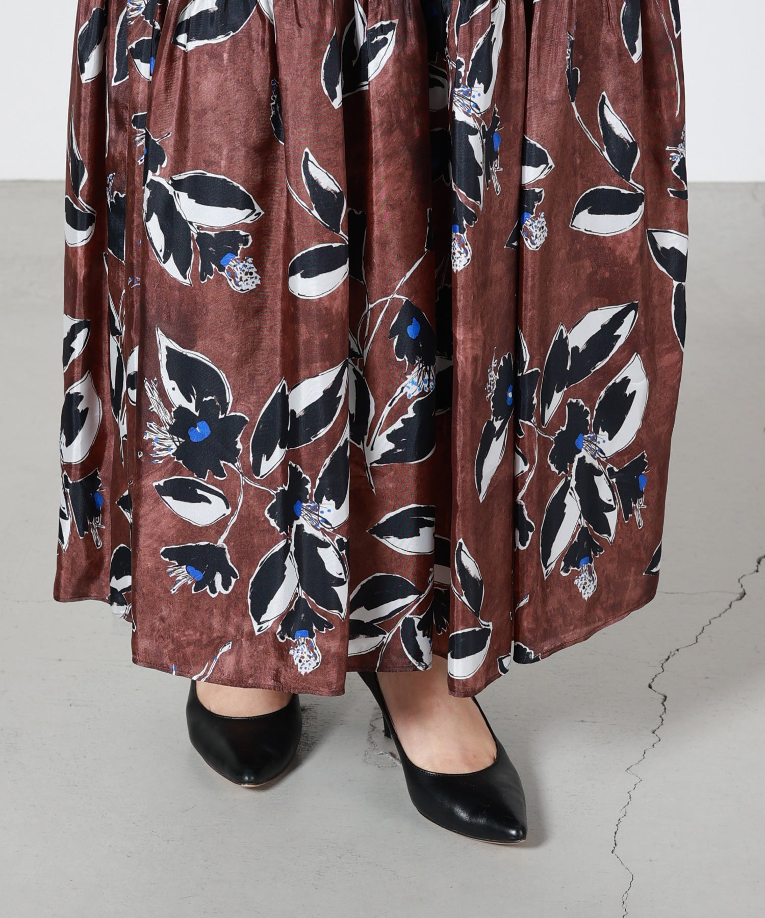 SACRA(サクラ)】 PAINTING FLORA LONG SKIRT｜PARIGOT ONLINE（パリゴ