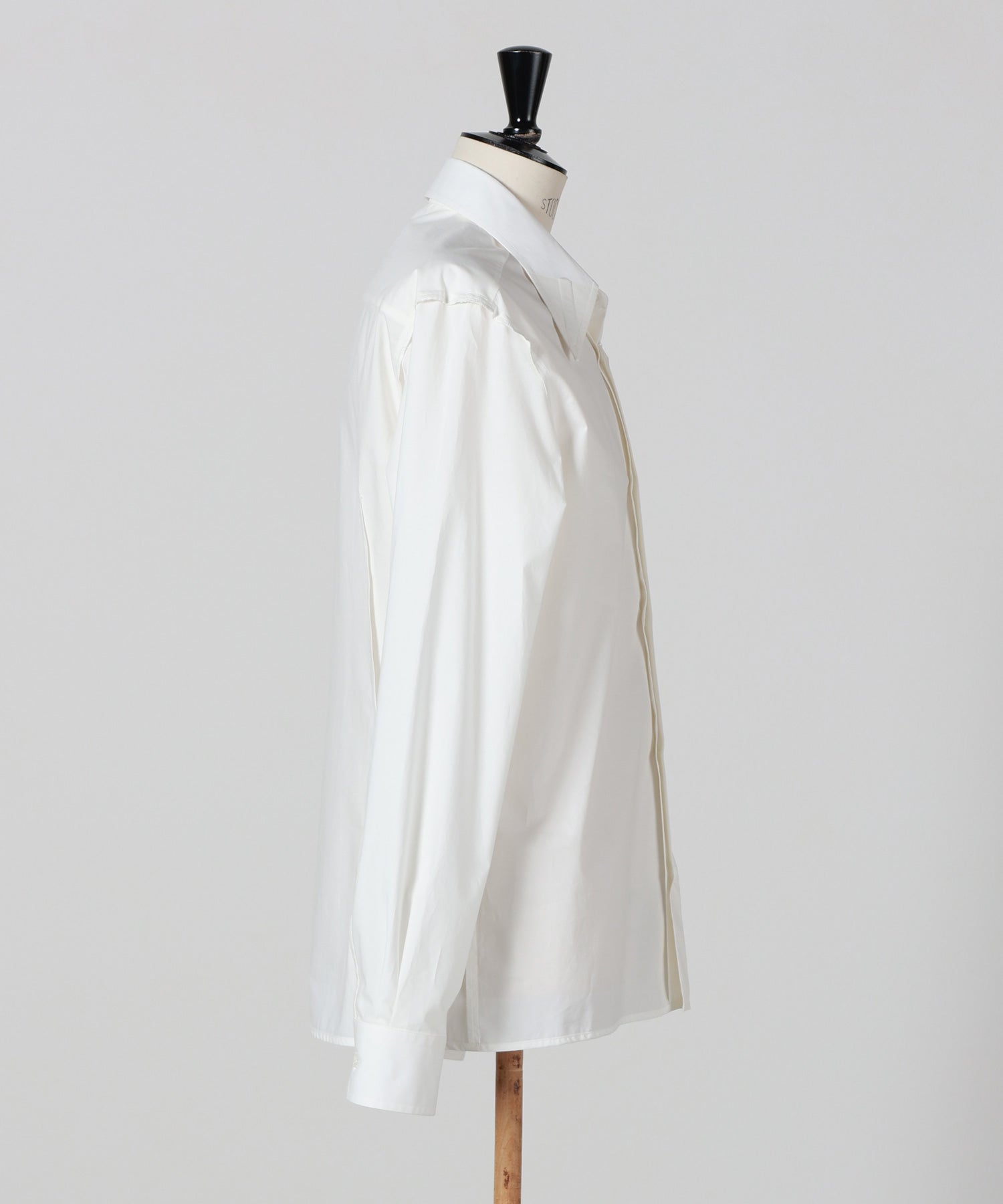 MM6 Maison Margiela(エムエムシックス メゾン マルジェラ)】 Edge