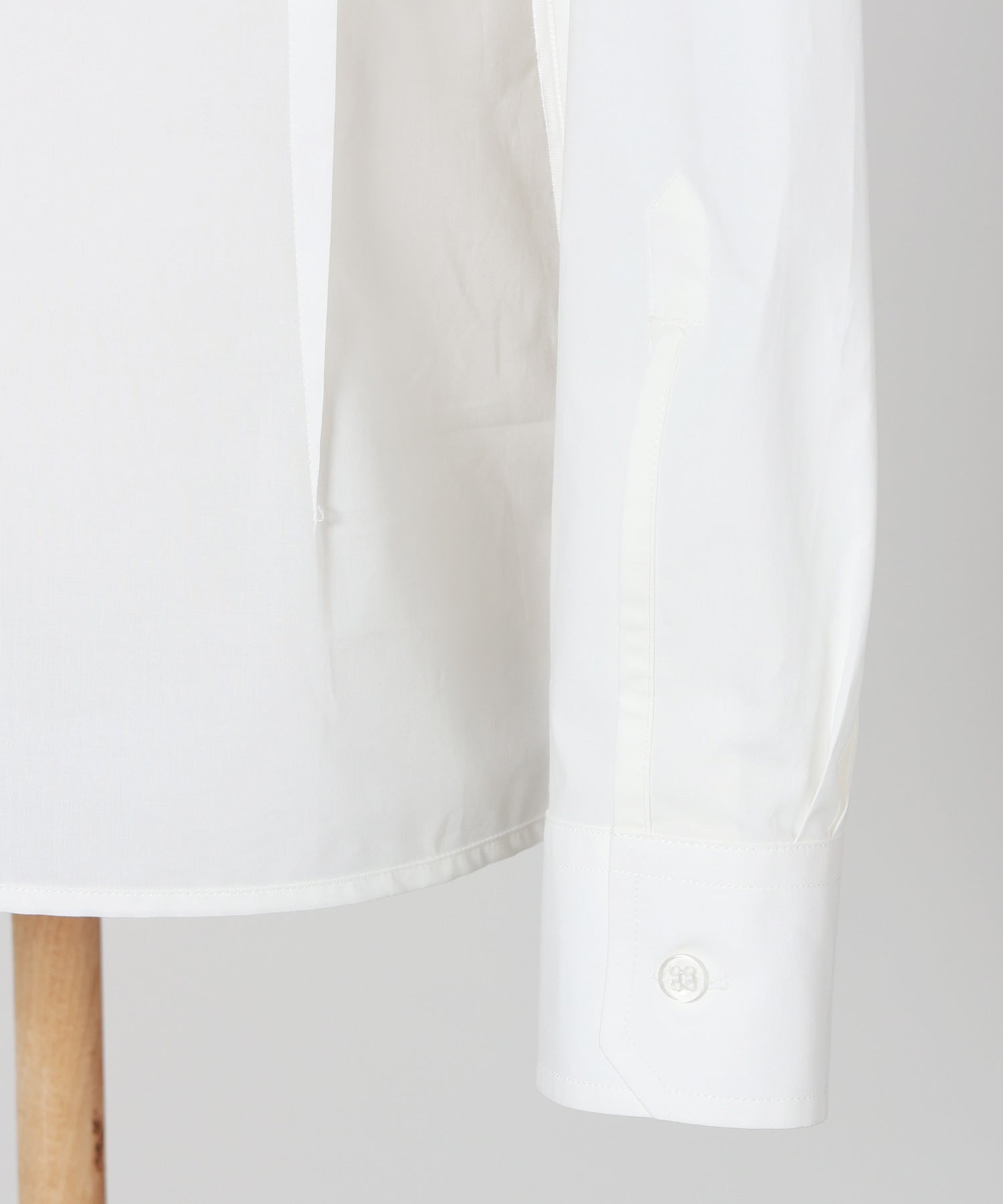MM6 Maison Margiela(エムエムシックス メゾン マルジェラ)】 Edge