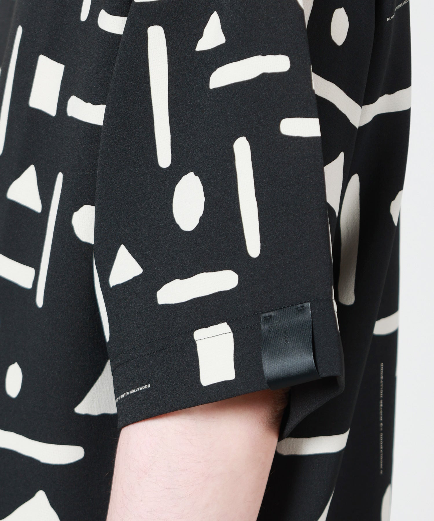 N.Hoolywood(エヌハリウッド)】 DRAWSTRING T-SHIRT｜PARIGOT ONLINE
