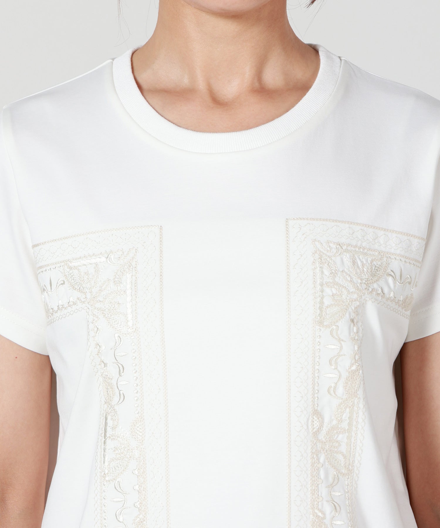 ミューラル　Framed embroidered jersey tops MURRAL(ミューラル)】 Framed embroidered jersey tops｜PARIGOT