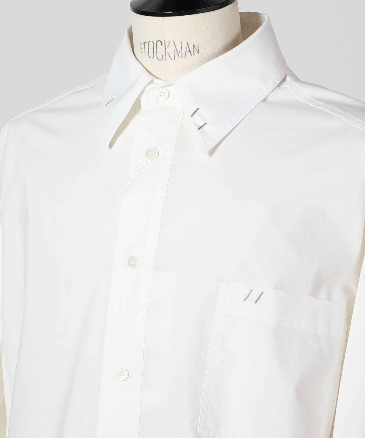 Maison Margiela ホワイト 長袖シャツ39 MM6 Maison Margiela(エムエムシックス メゾン マルジェラ)】 長袖