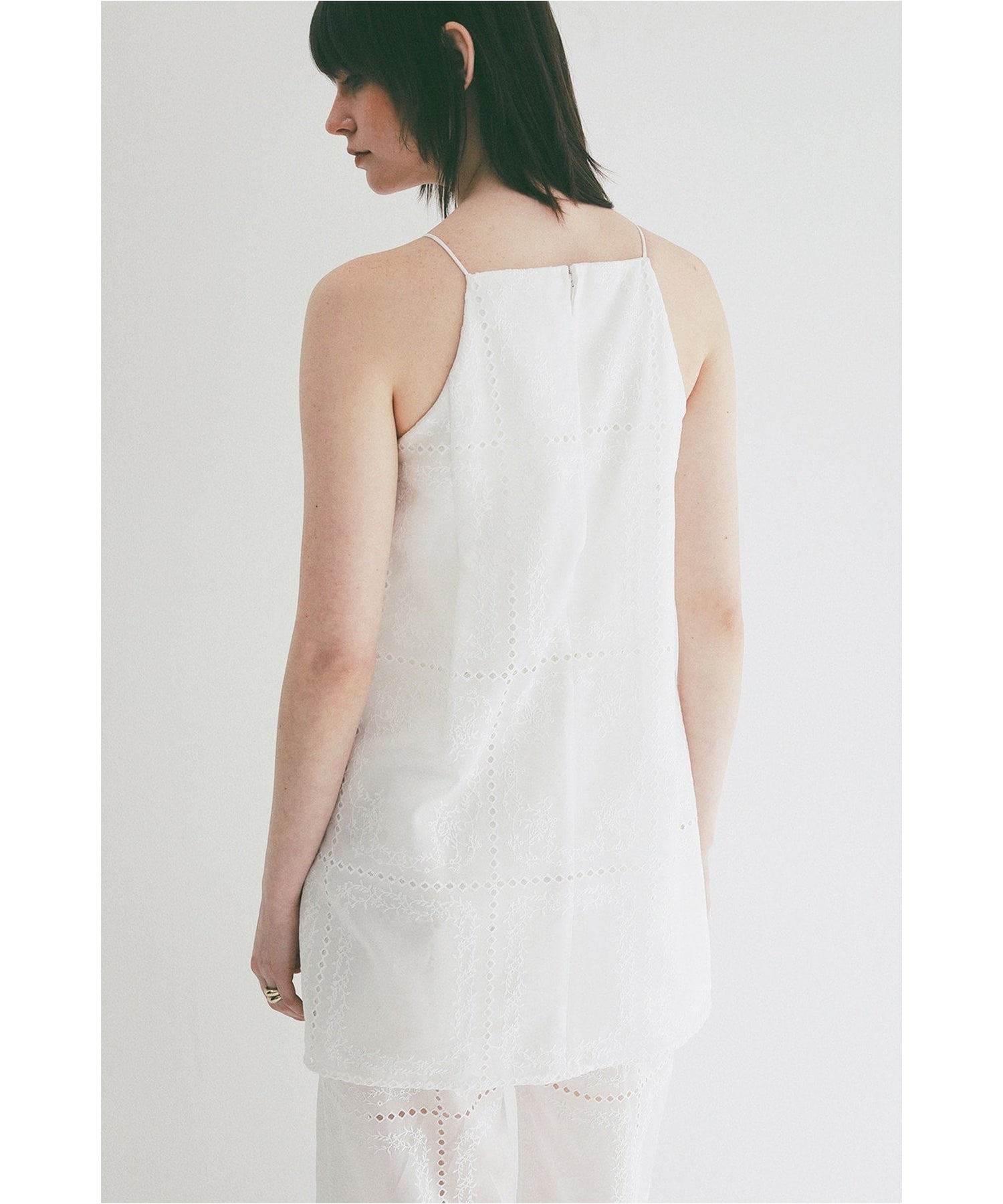 CLANE(クラネ)】 EMBROIDERY LACE CAMI ALL IN ONE｜PARIGOT ONLINE