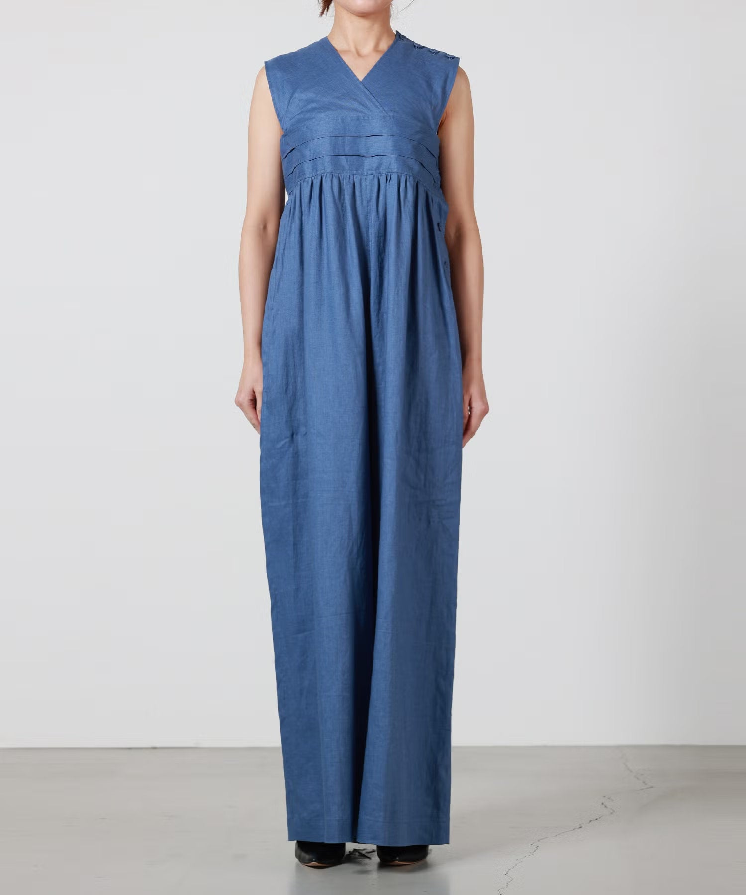 HYKE(ハイク)】 LINEN JUMPSUIT｜PARIGOT ONLINE（パリゴオンライン）